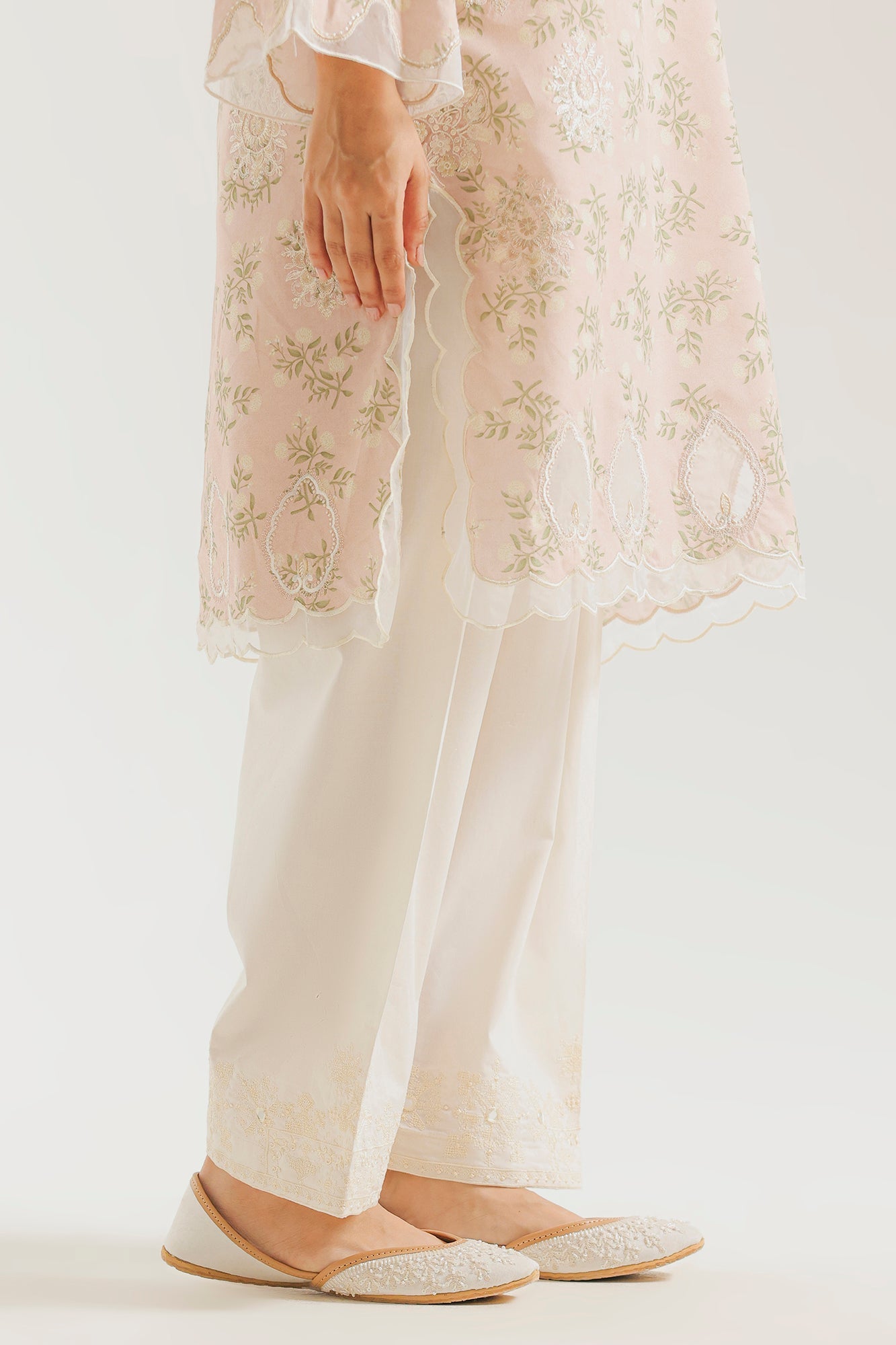 SHALWAR (E7670/102/002)