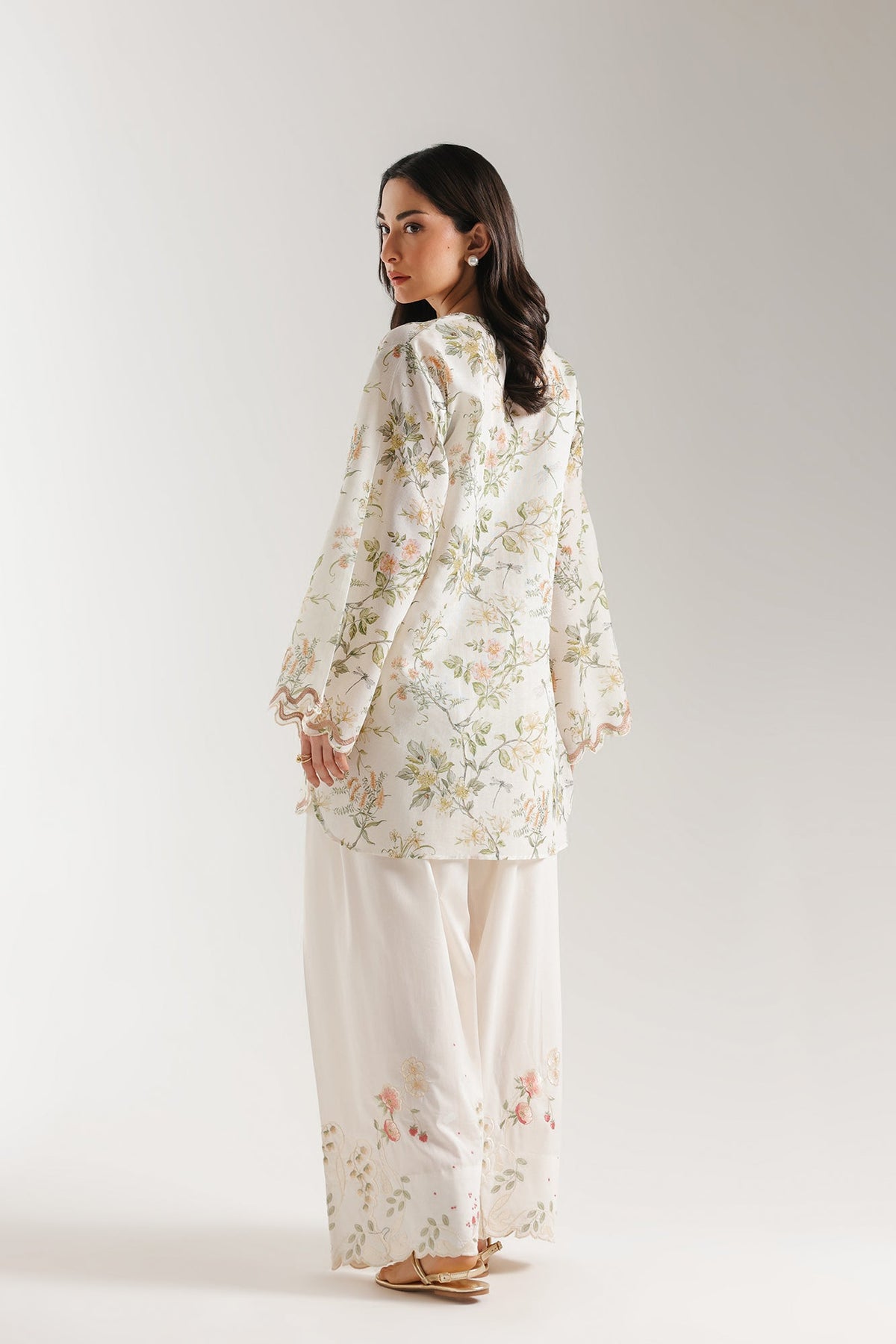 Ethnic