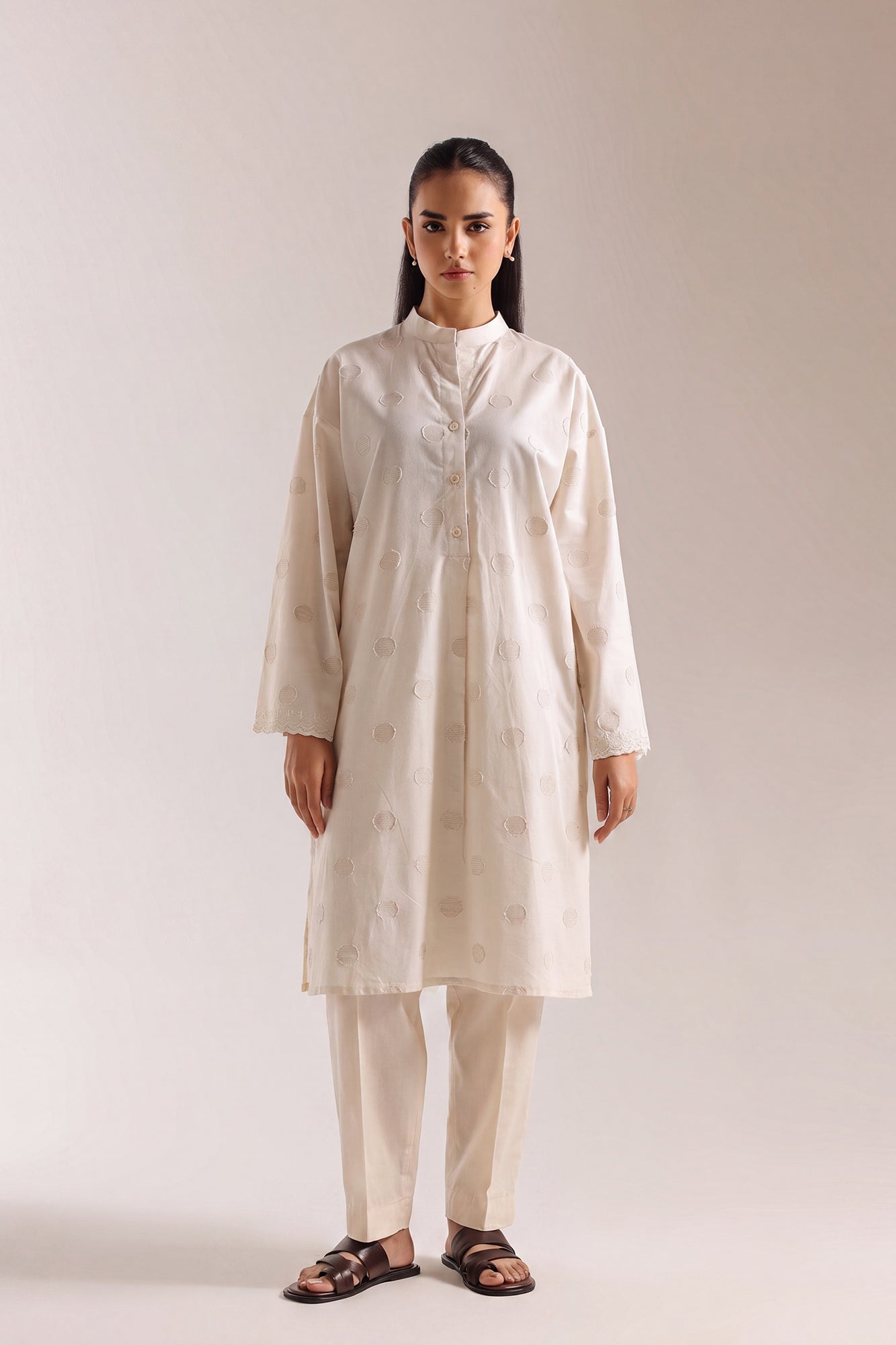 EMBROIDERED SUIT (E7734/102/002)