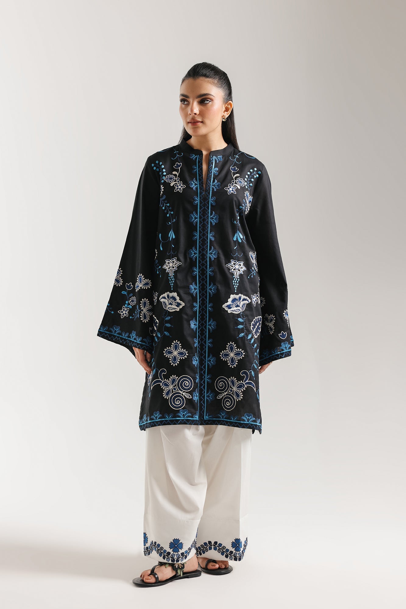 https://cdn.shopify.com/s/files/1/2290/7917/files/E7752-102-902_1.jpg?v=1772513216