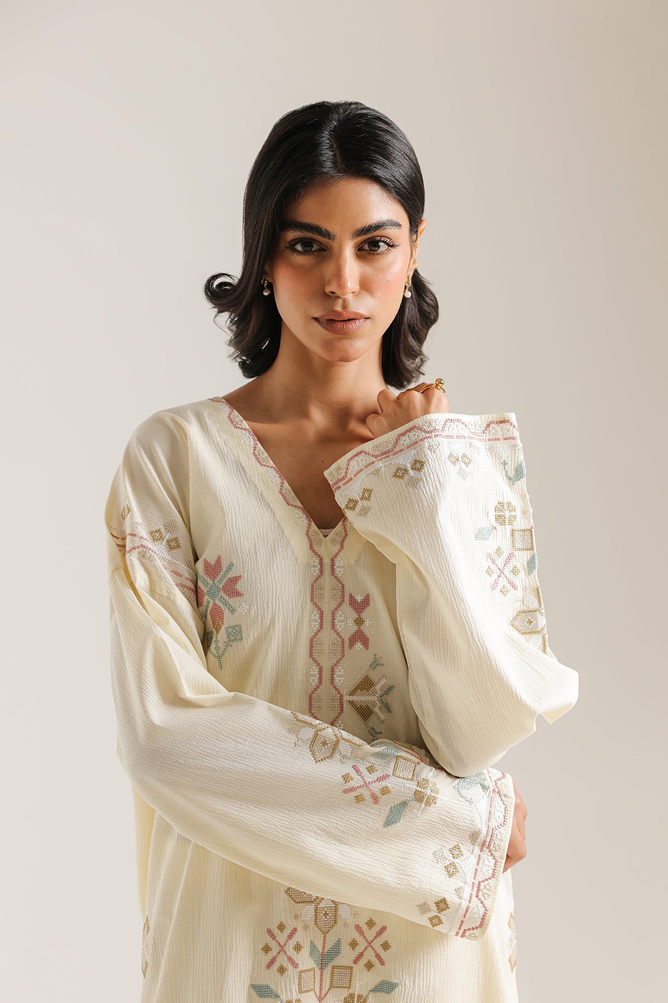 EMBROIDERED SUIT (E7797/102/115)