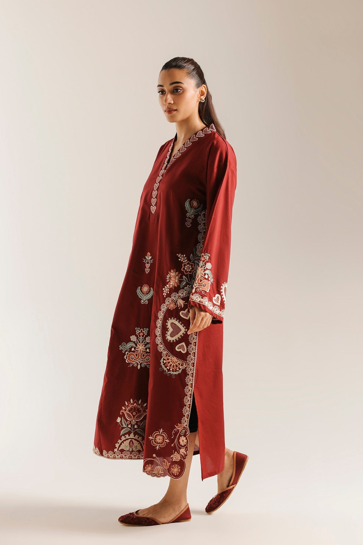 EMBROIDERED SHIRT (E7836/102/304)