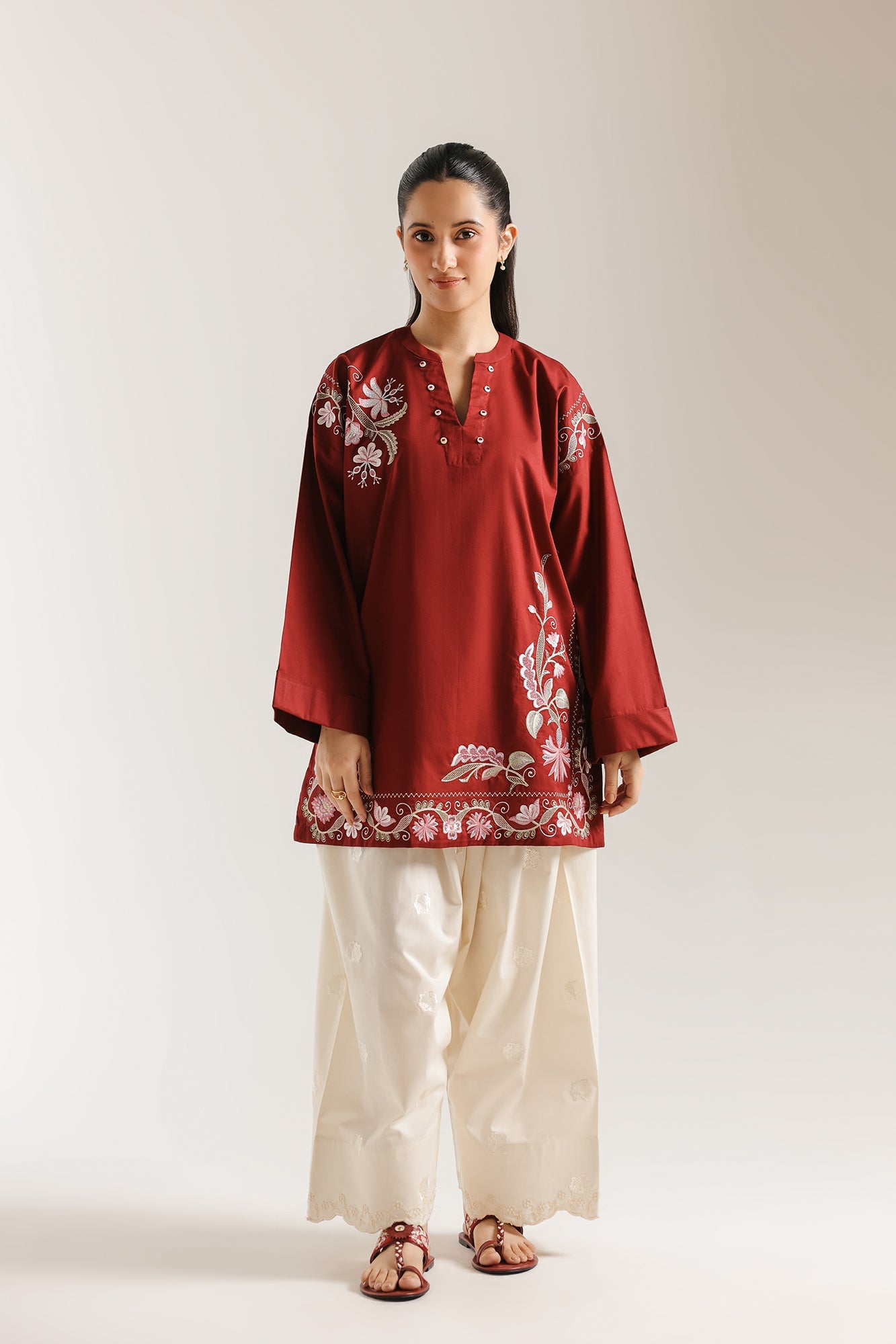 EMBROIDERED KURTI (E7957/102/305)
