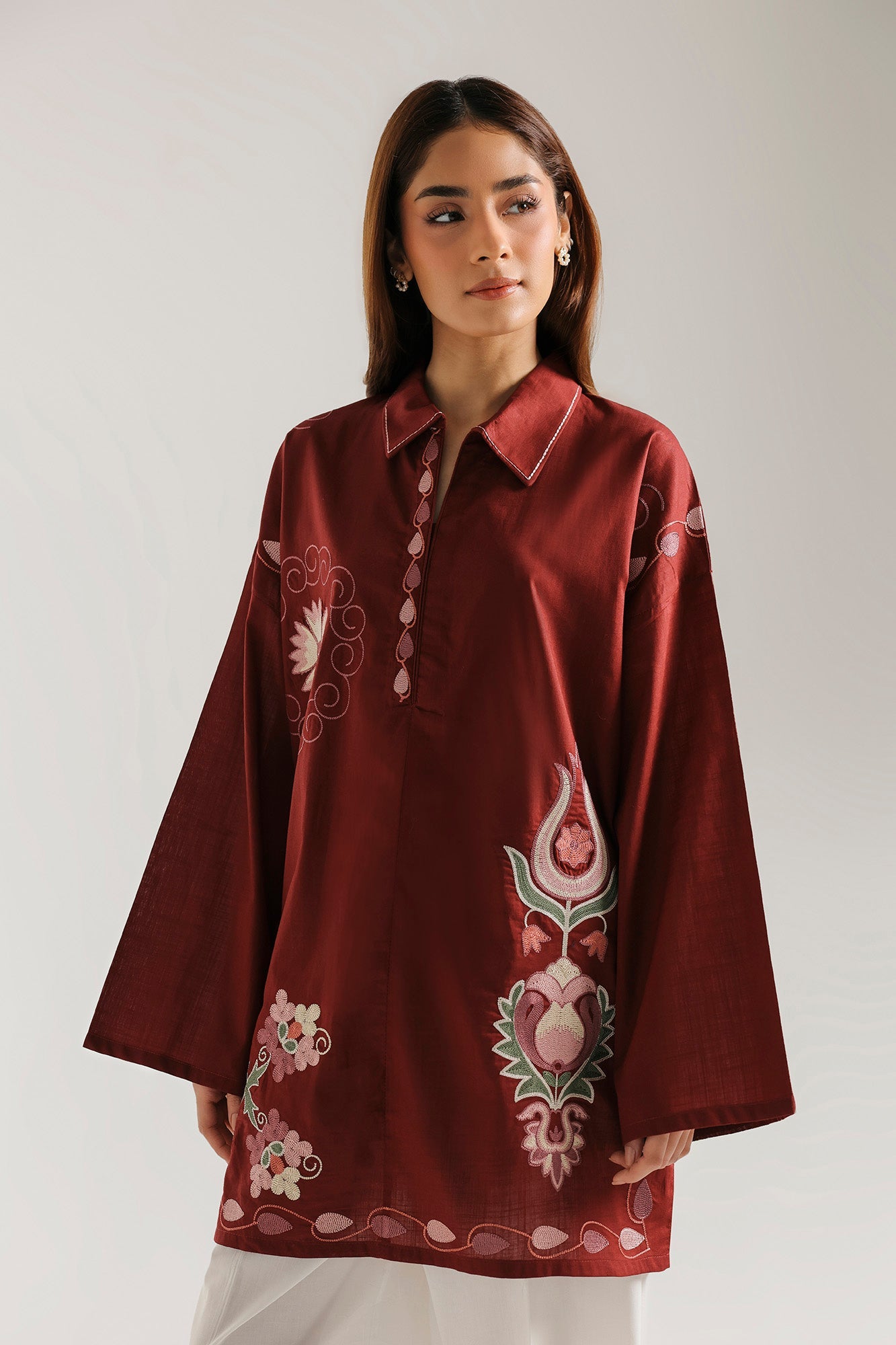 EMBROIDERED KURTI (E7965/102/305)