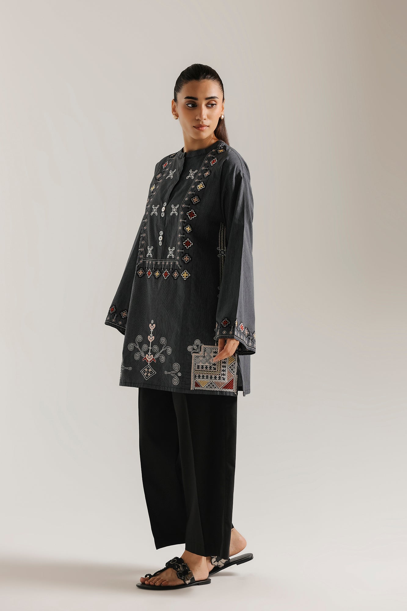EMBROIDERED KURTI (E8010-102-902)