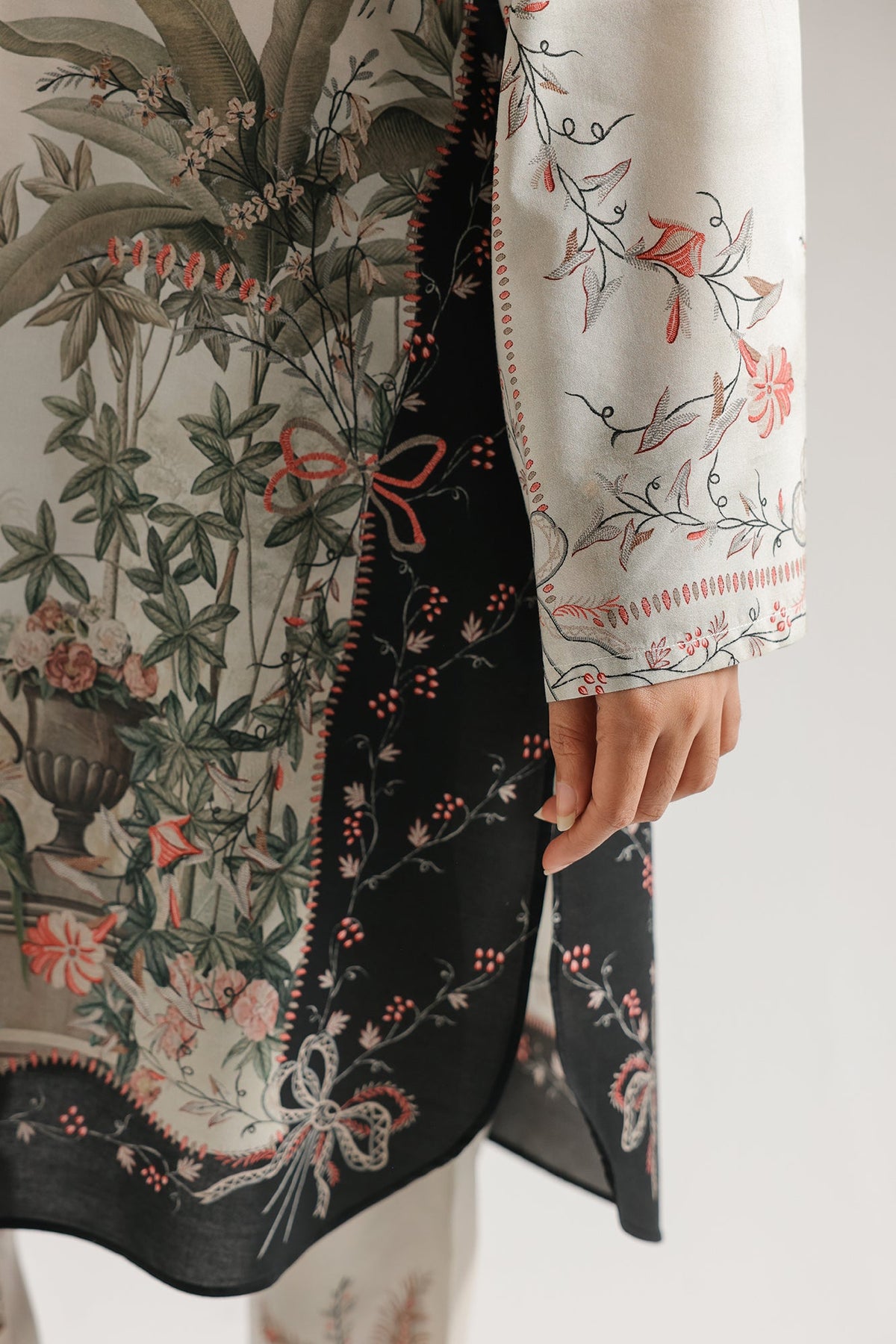 PRINTED SUIT (E8025/102/005)