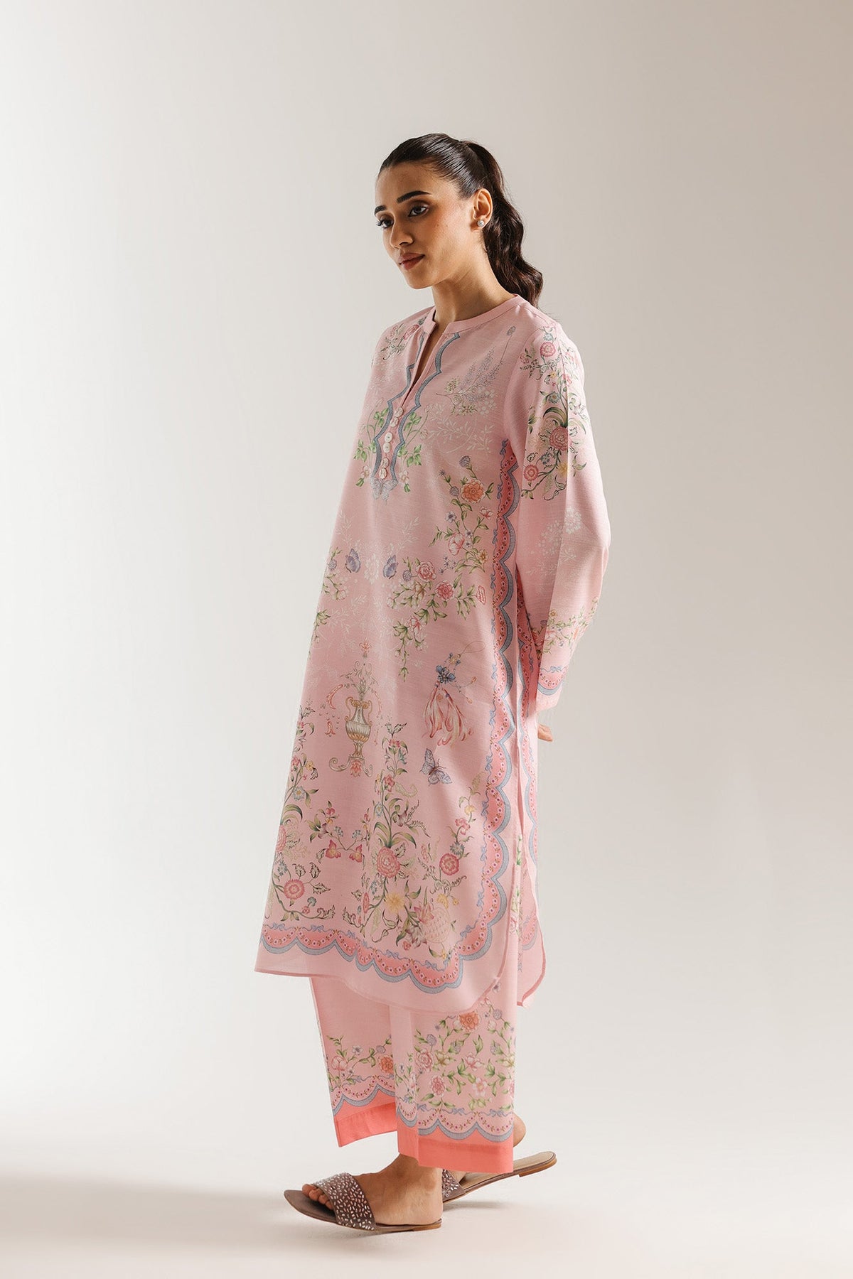 Ethnic