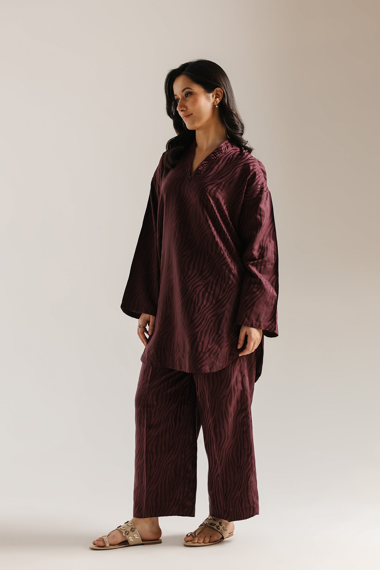 SOLID SUIT (E8087/102/516)