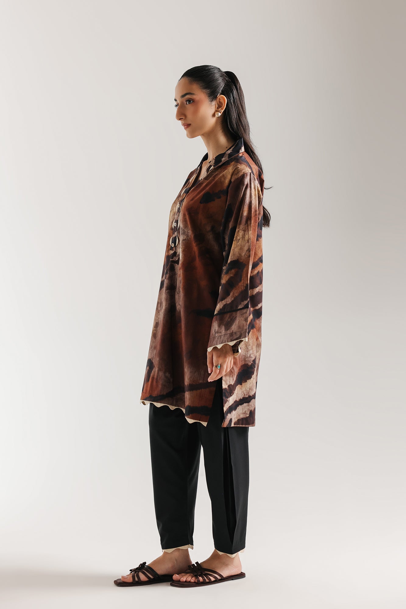 PRINTED SUIT (E8131/102/801)