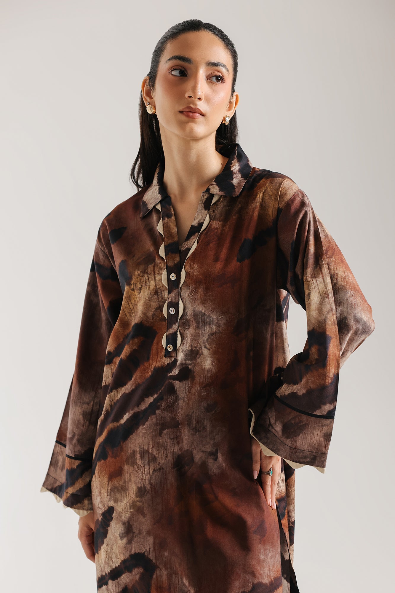 PRINTED SUIT (E8131/102/801)
