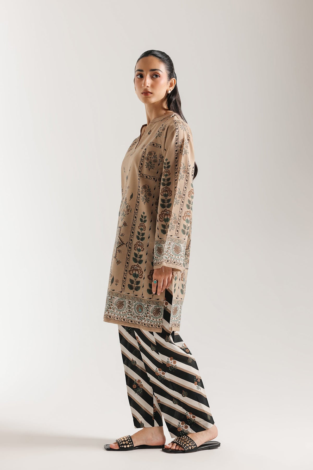 Ethnic