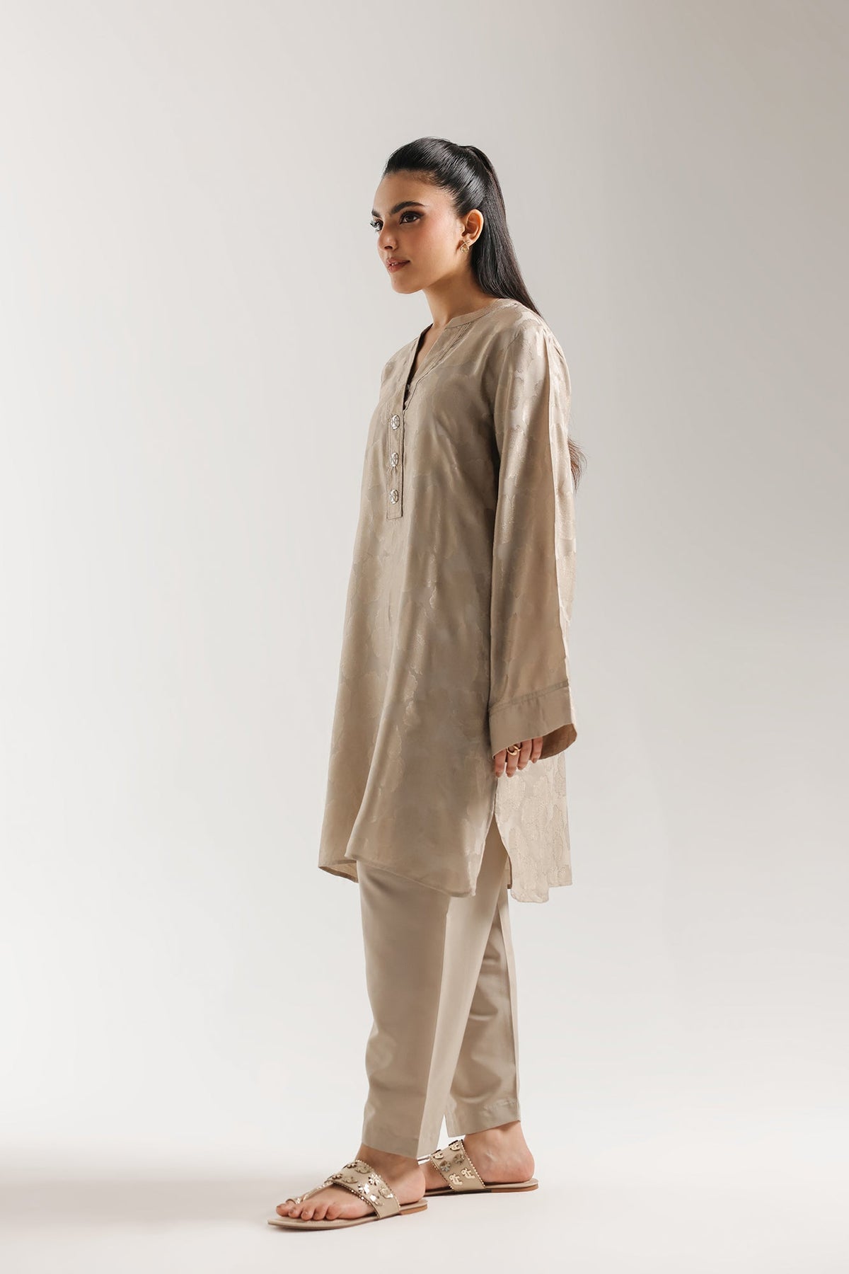 Ethnic