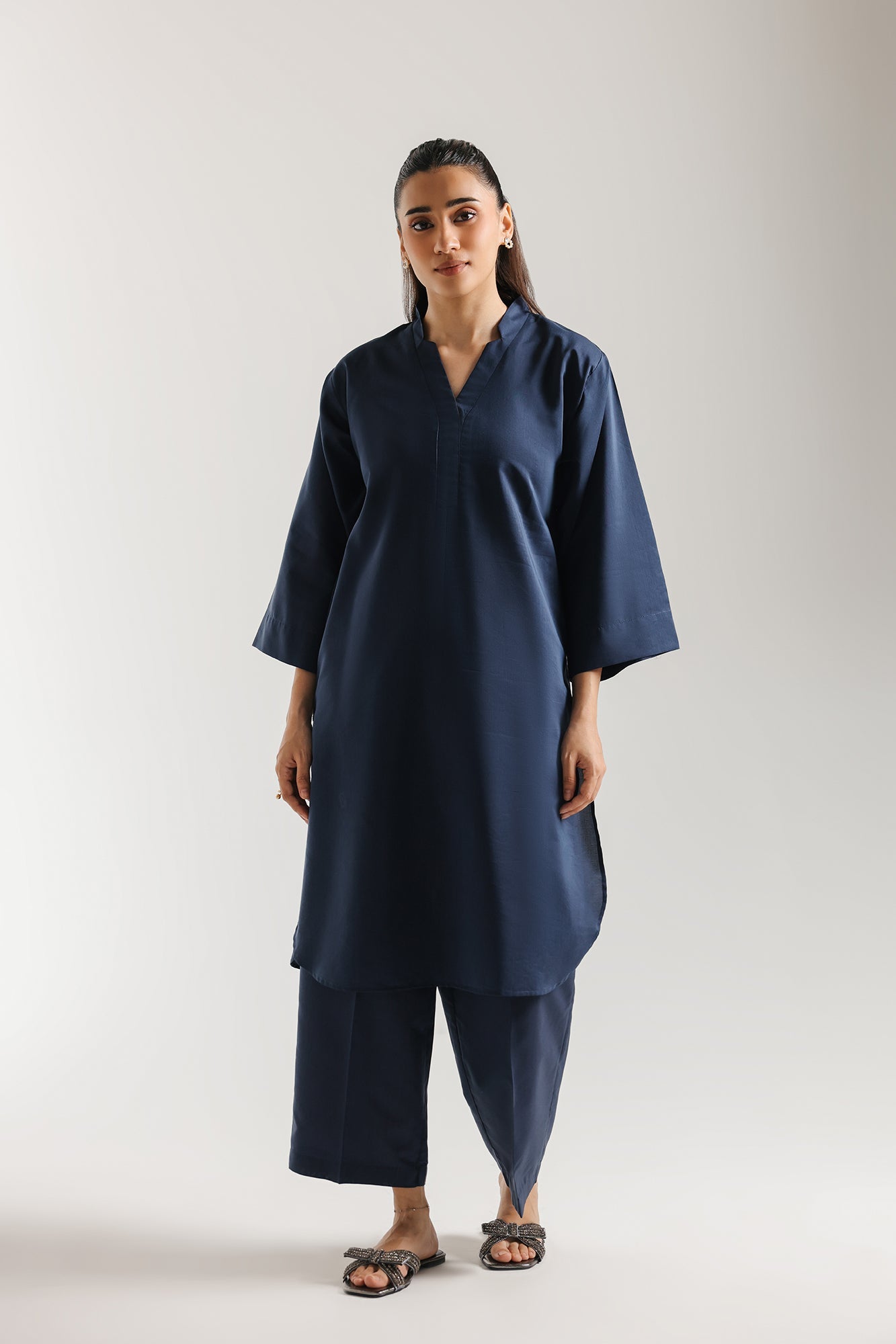 SOLID SUIT (E8147/102/621)