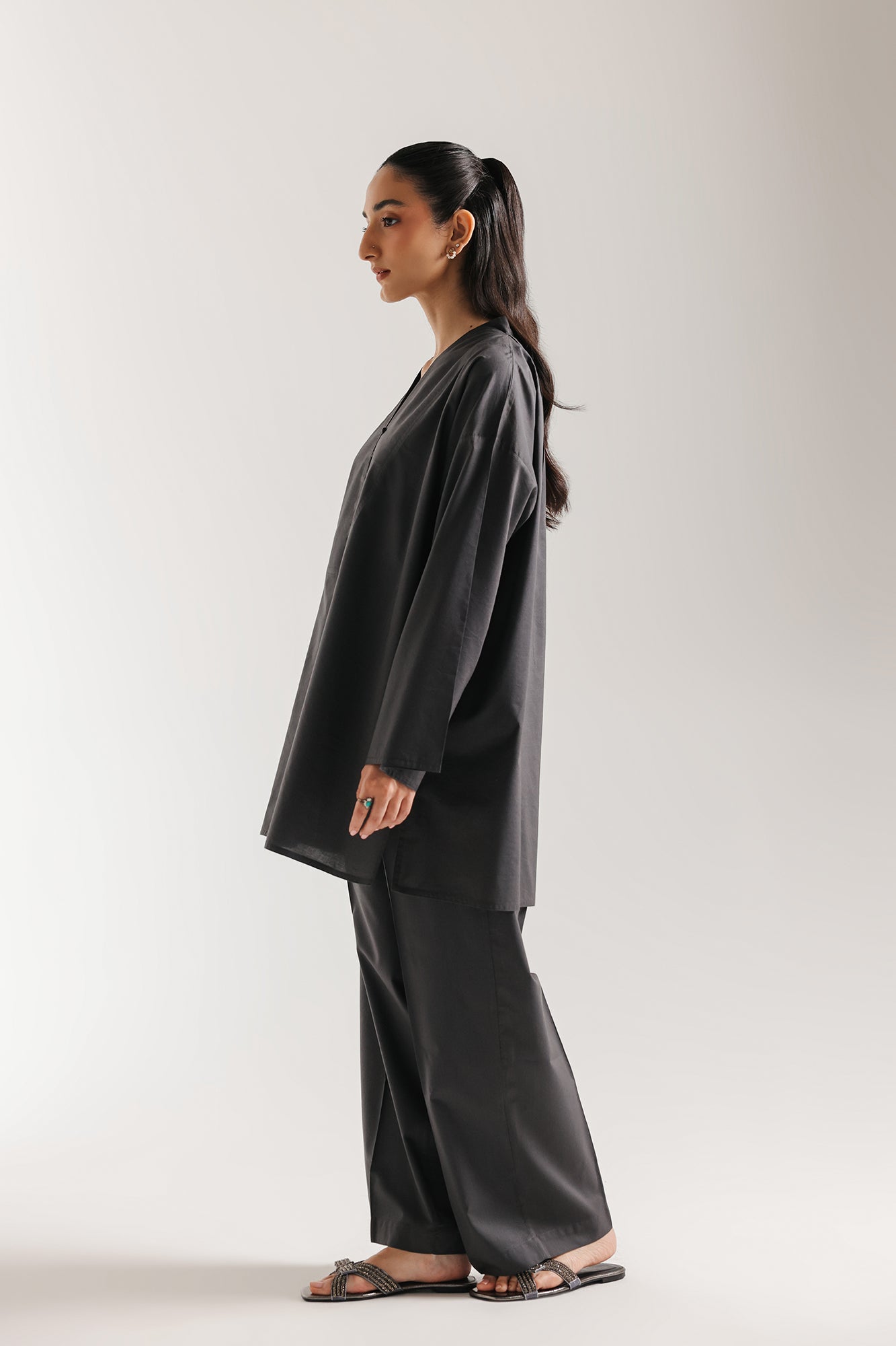 https://cdn.shopify.com/s/files/1/2290/7917/files/E8165-102-906_2.jpg?v=1774343837