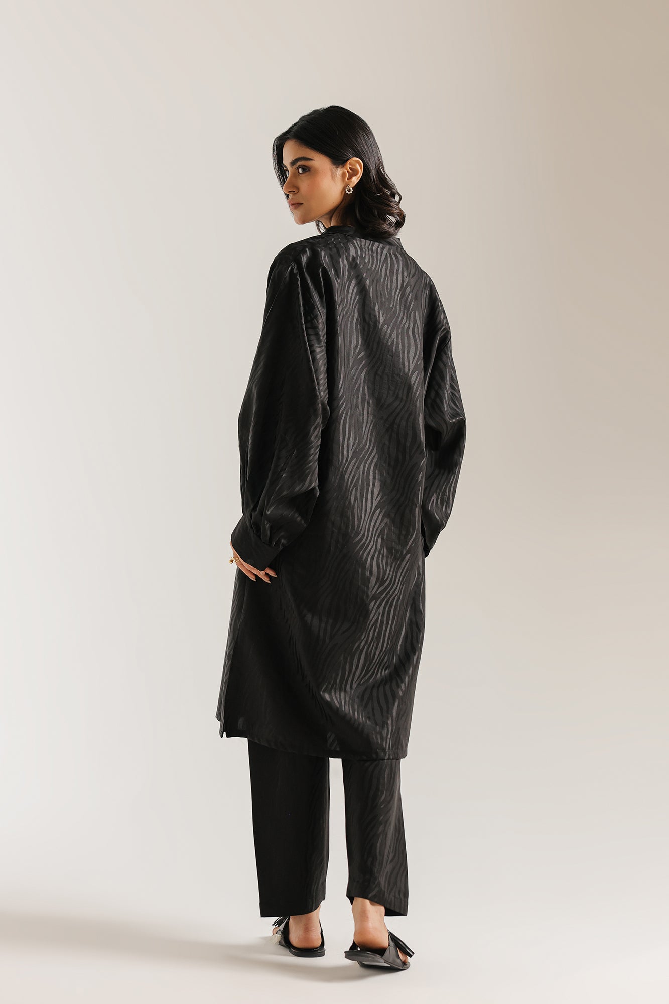 SOLID SUIT (E8183/102/902)