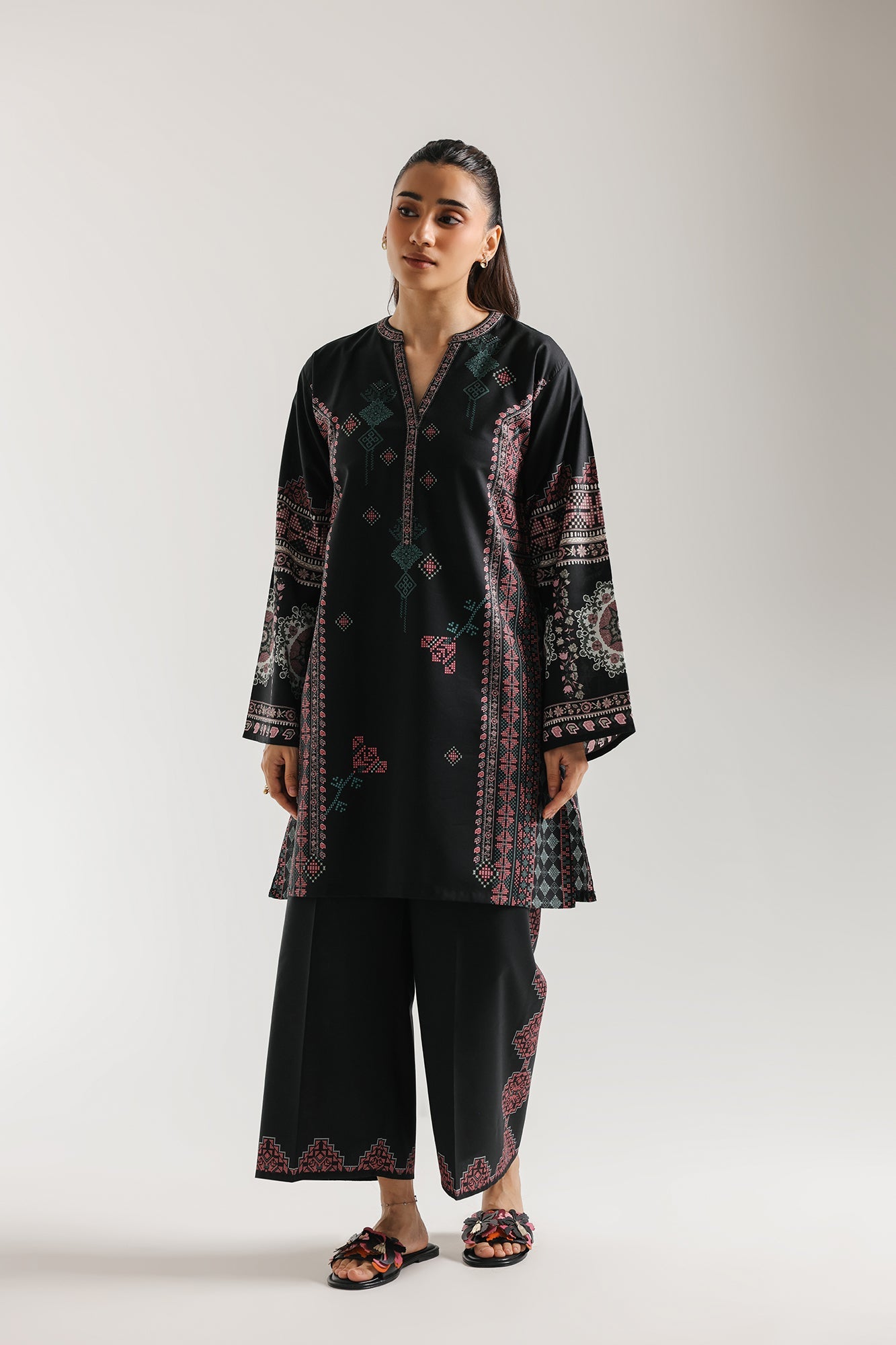 PRINTED SUIT (E8196/102/902)