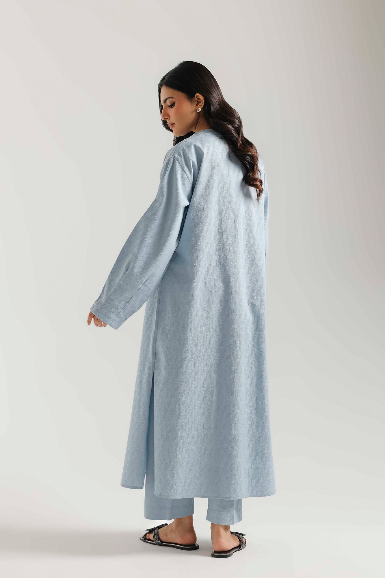 https://cdn.shopify.com/s/files/1/2290/7917/files/E8221-102-635_3.jpg?v=1780310372