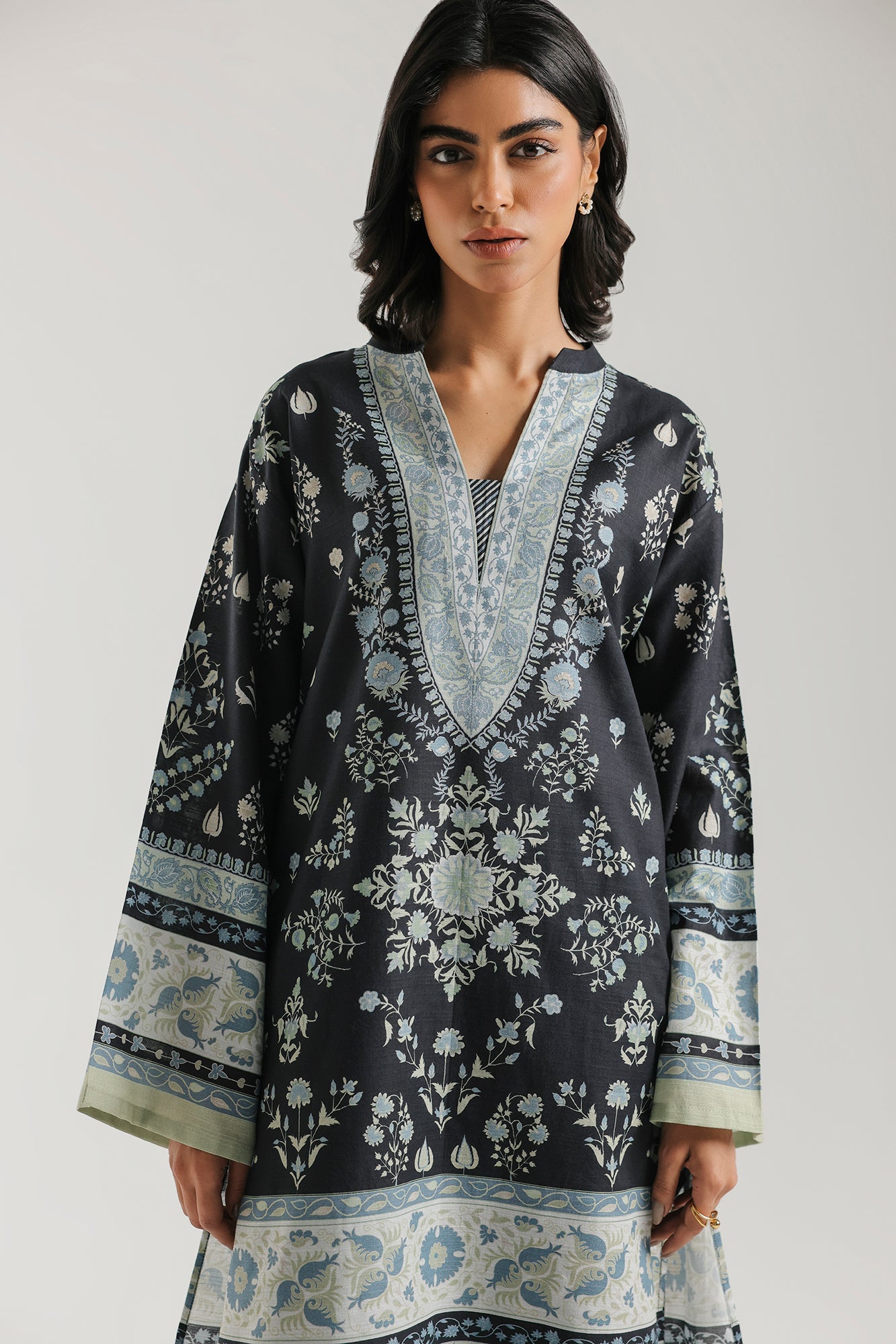 PRINTED SUIT (E8226/102/902)