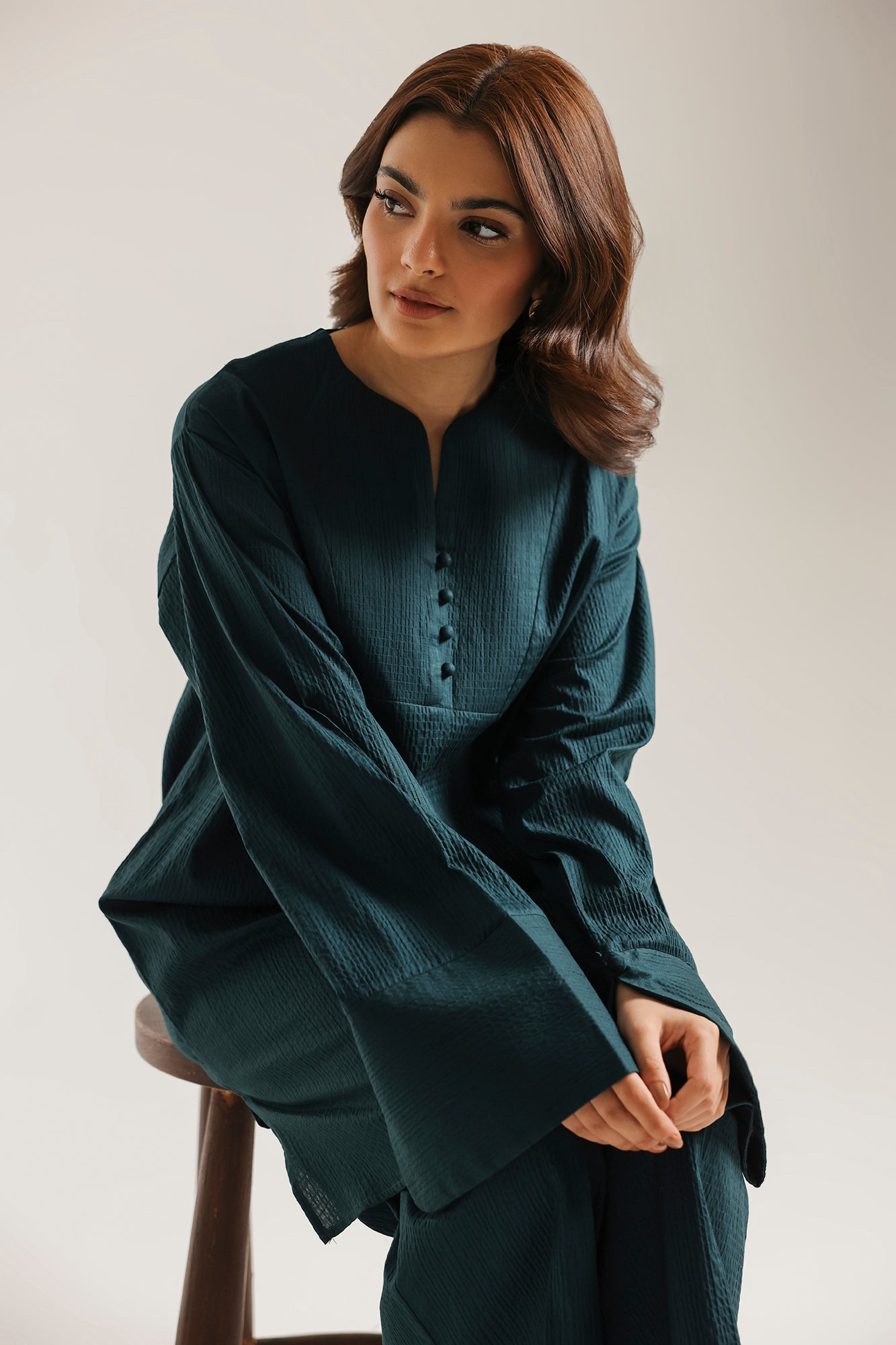 SOLID SUIT (E8255/102/704)