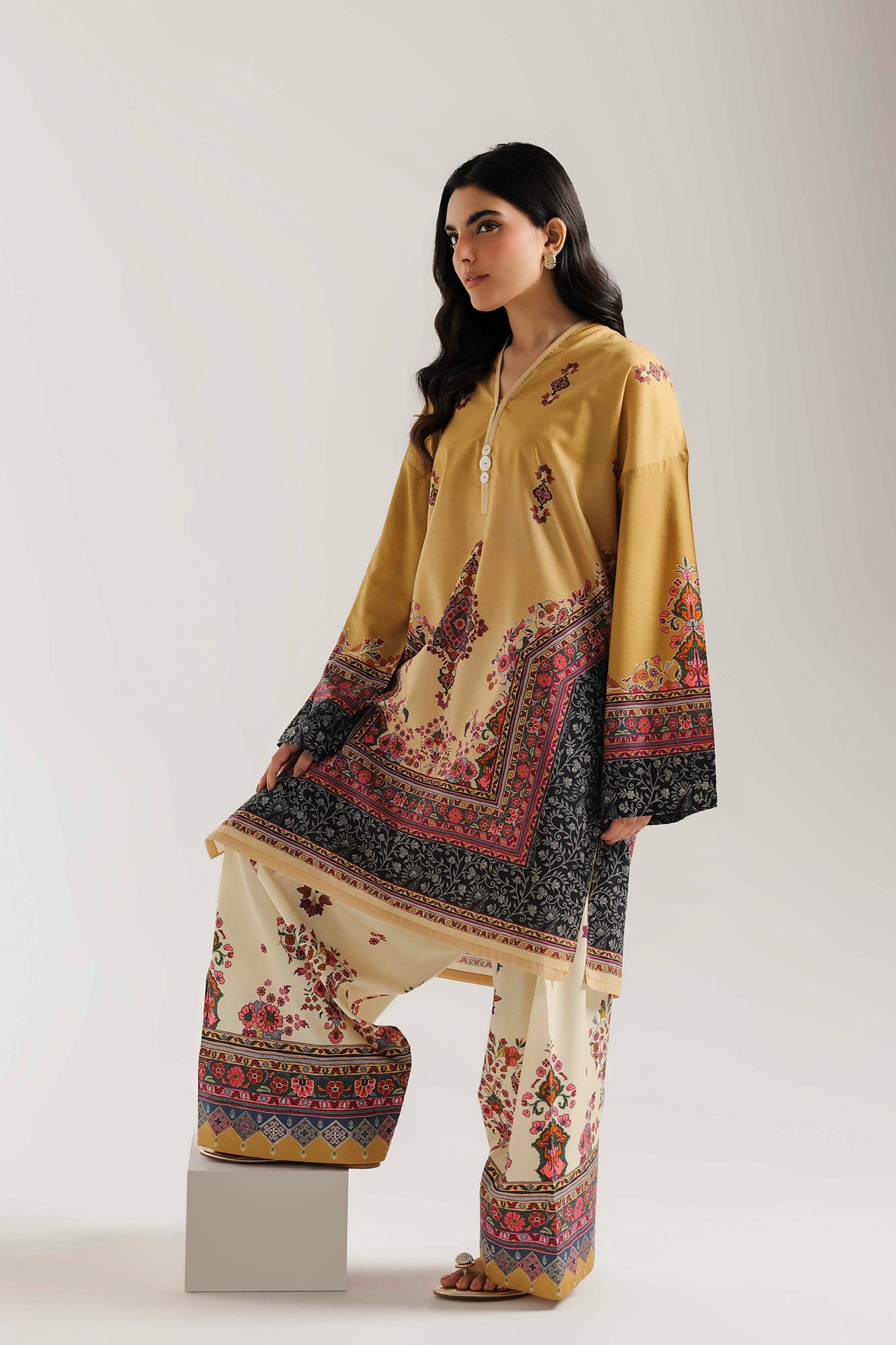https://cdn.shopify.com/s/files/1/2290/7917/files/E8264-102-104_6.jpg?v=1780310434