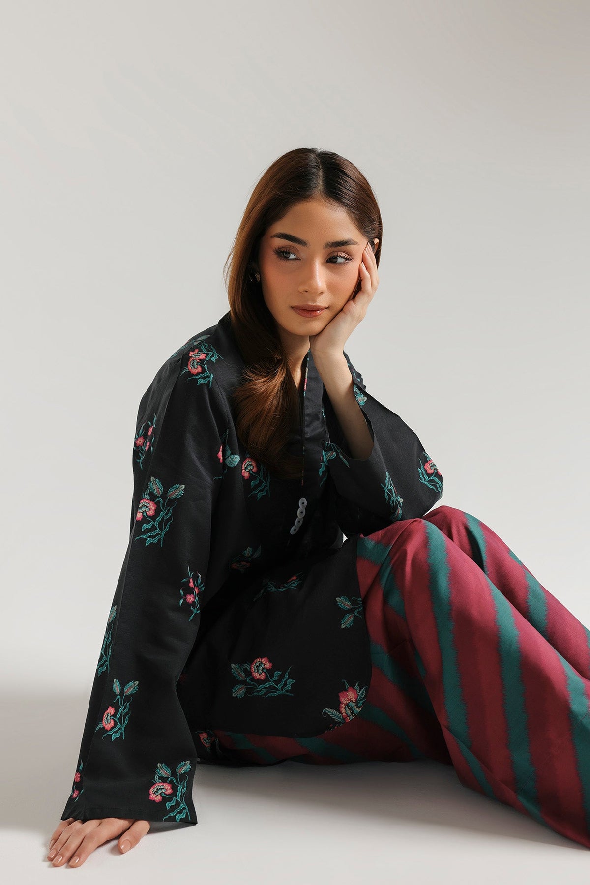 PRINTED SUIT (E8273/102/902)