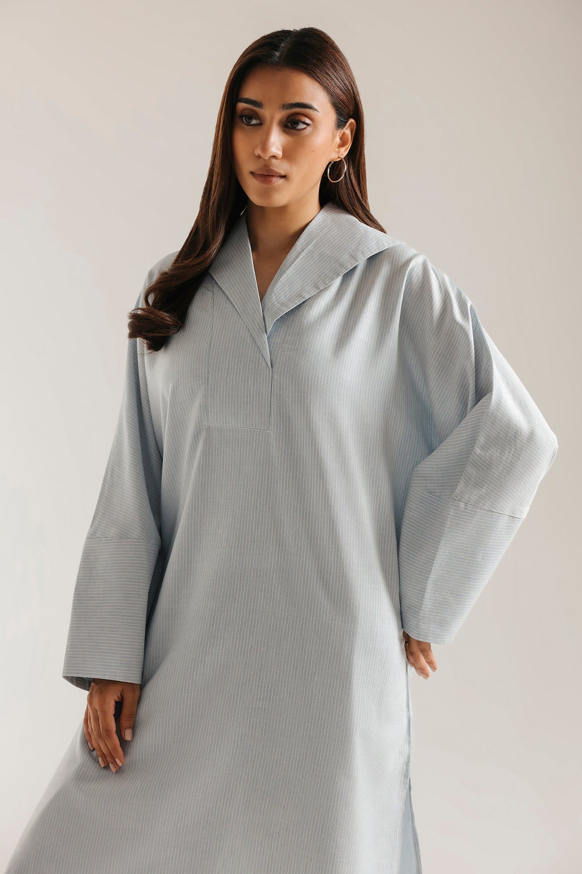 STRIPED SUIT (E8319-102-617)
