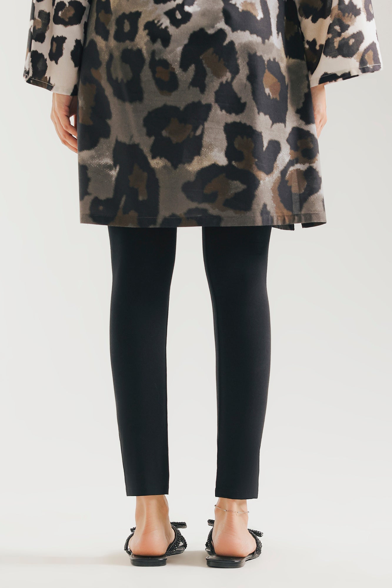 TIGHTS (E8326/102/902)