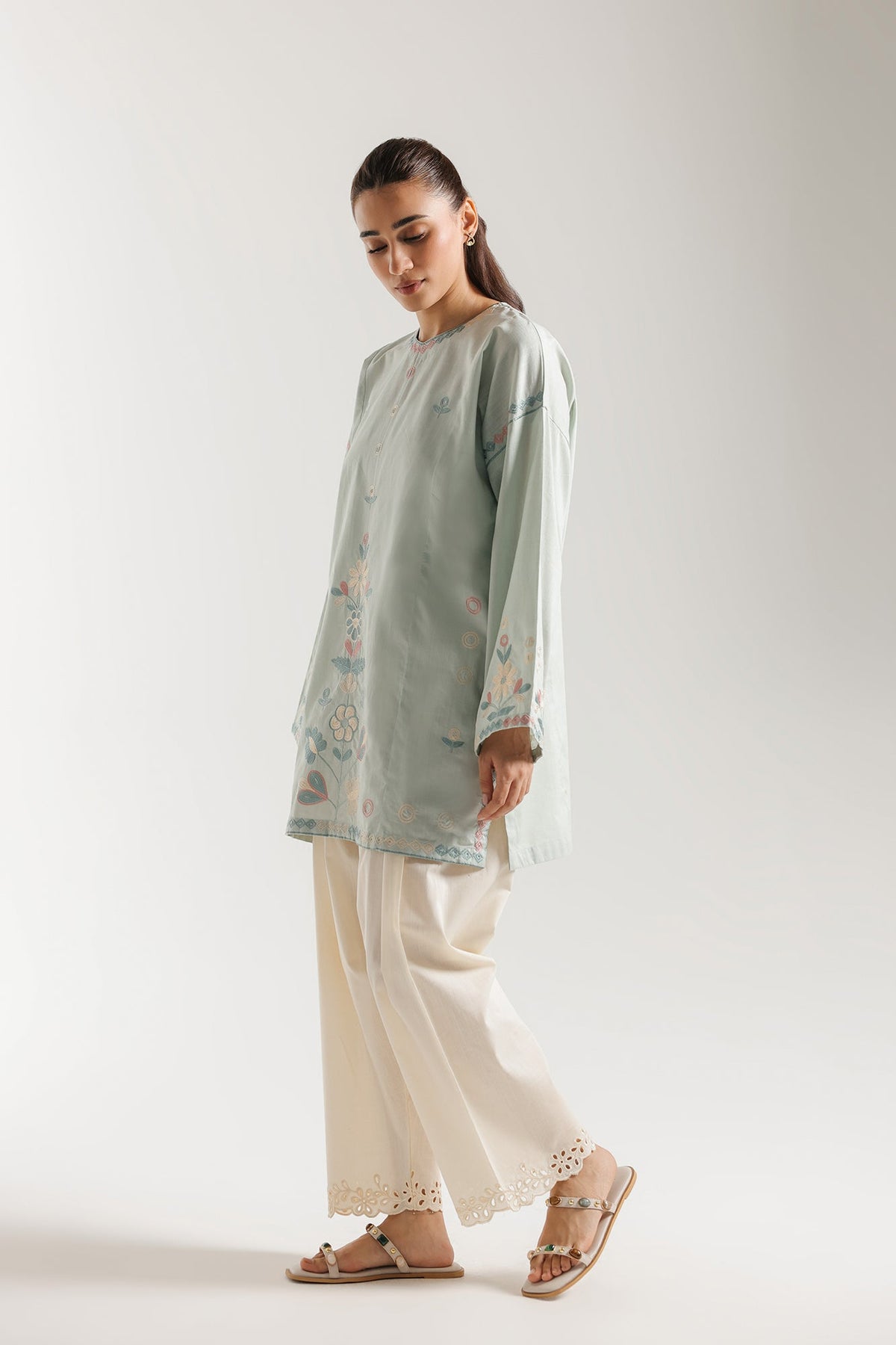 EMBROIDERED KURTI (E8427/102/720)