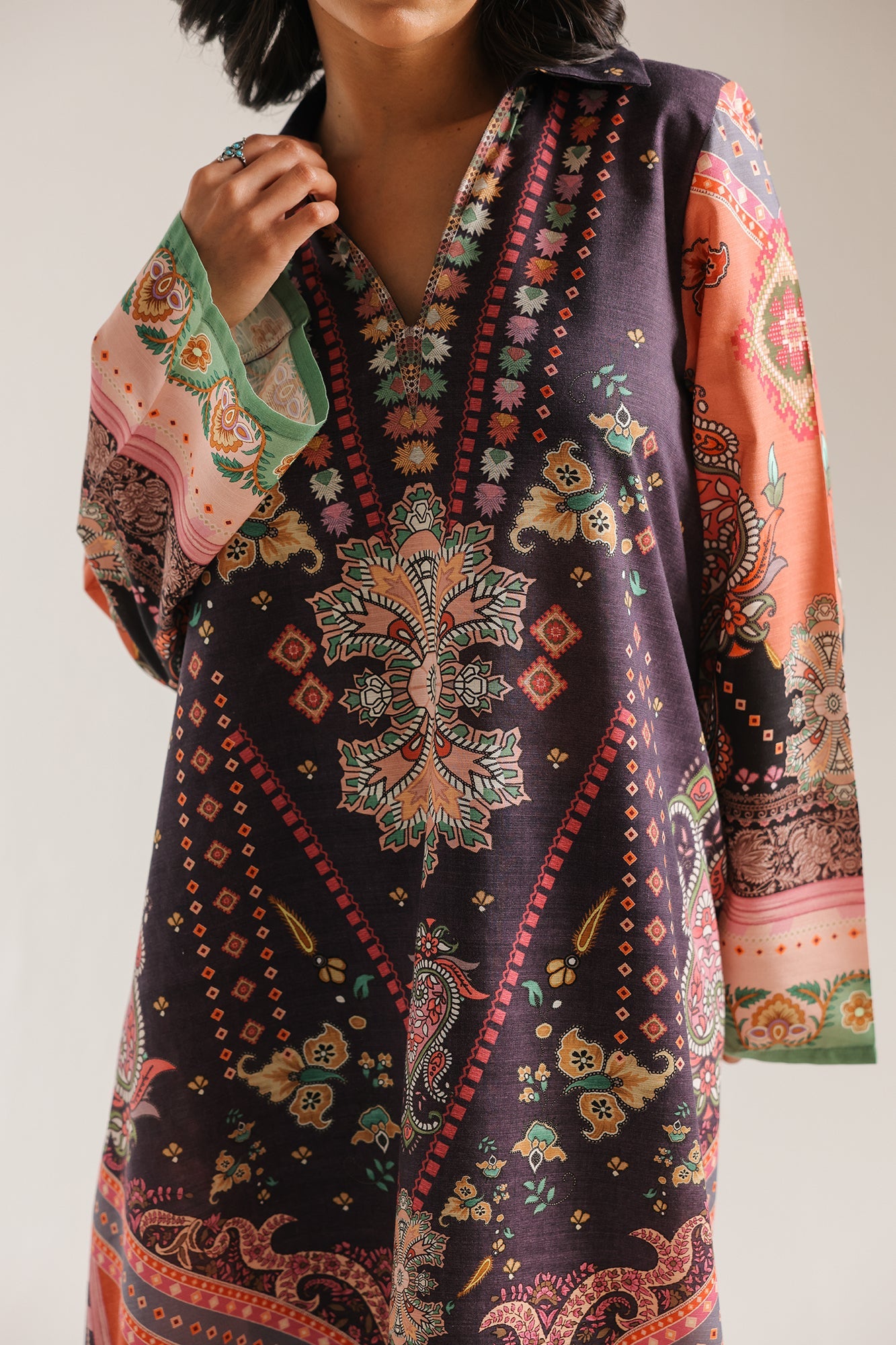 PRINTED DRESS (E8472/102/505)
