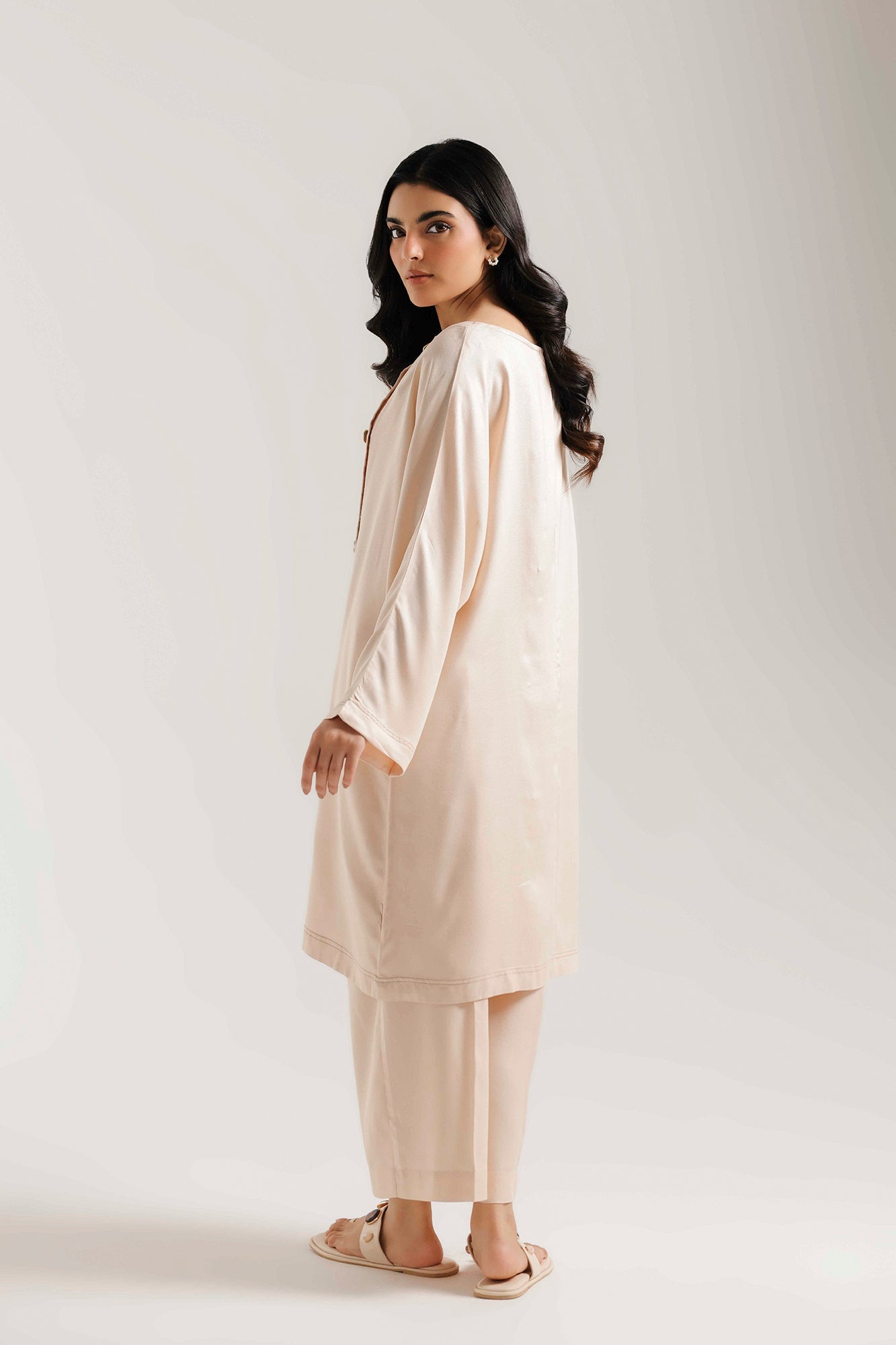 SOLID SUIT (E8532/102/226)