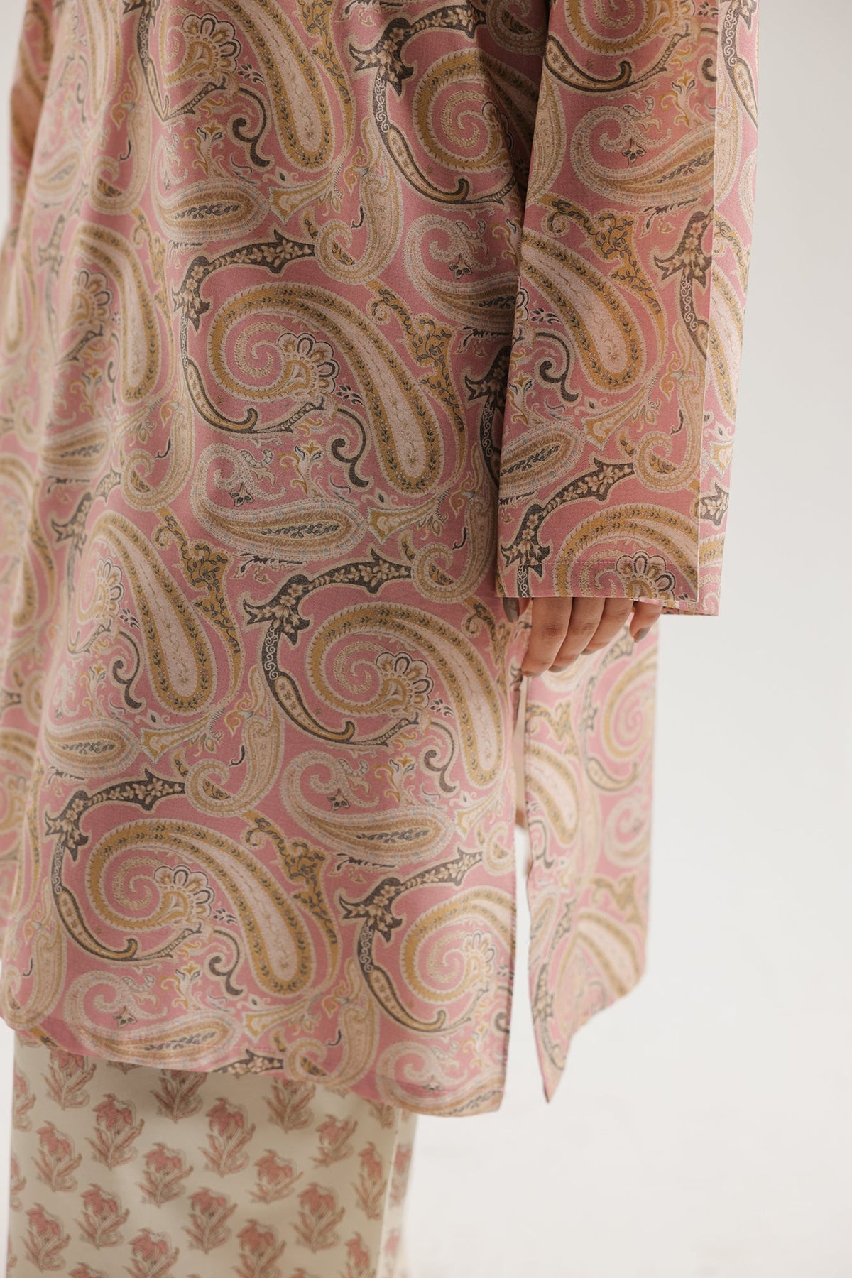 PRINTED SUIT (E8550/102/427)