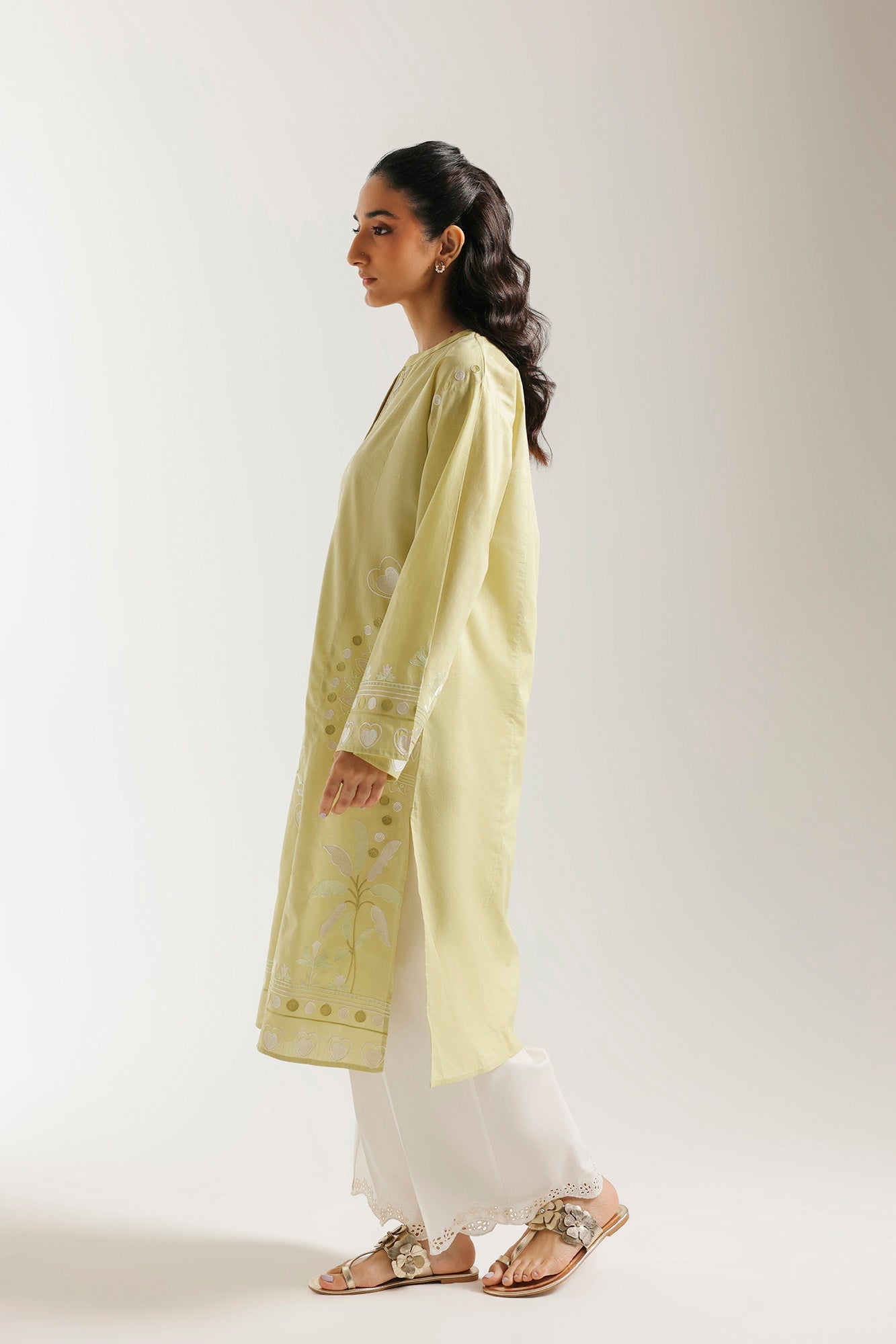 EMBROIDERED SHIRT (E9206/102/125)