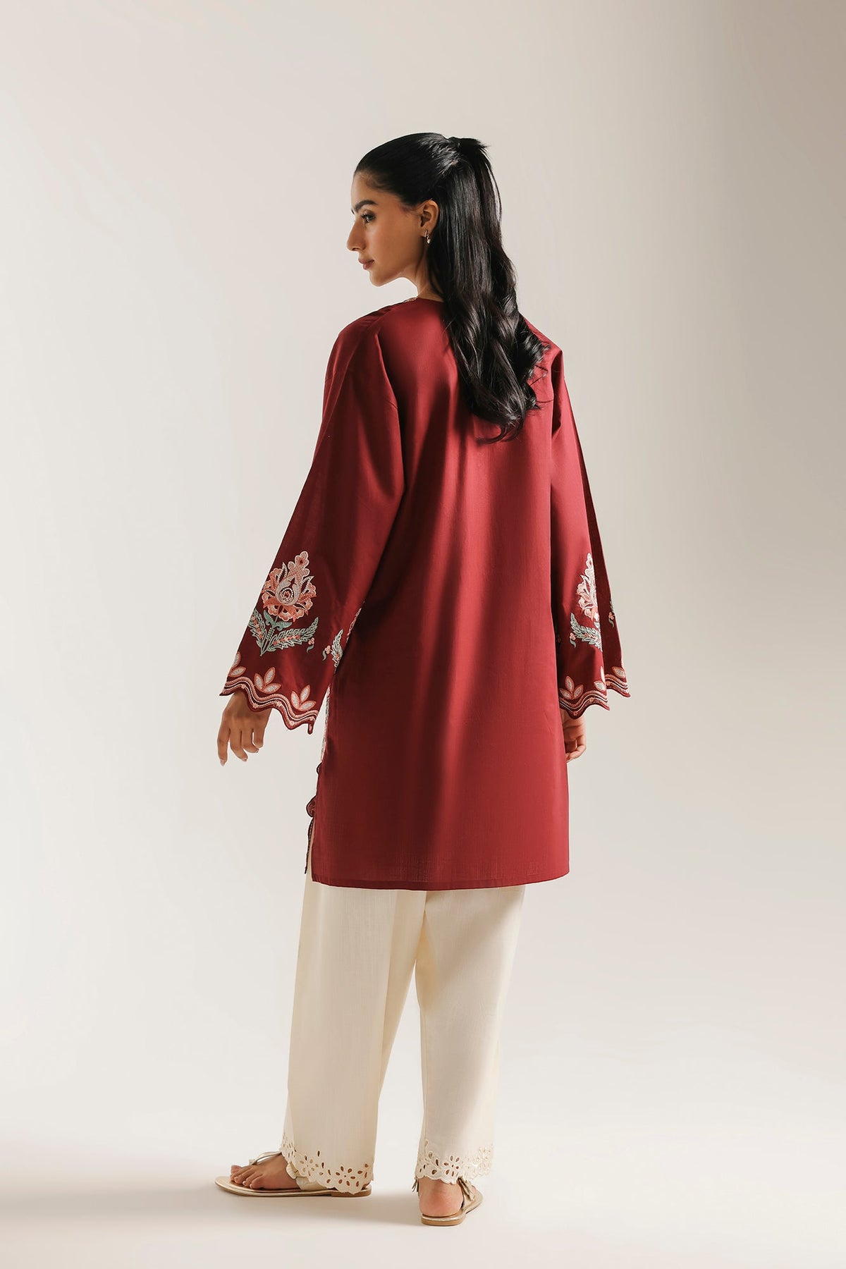 EMBROIDERED SHIRT (E9207/102/417)