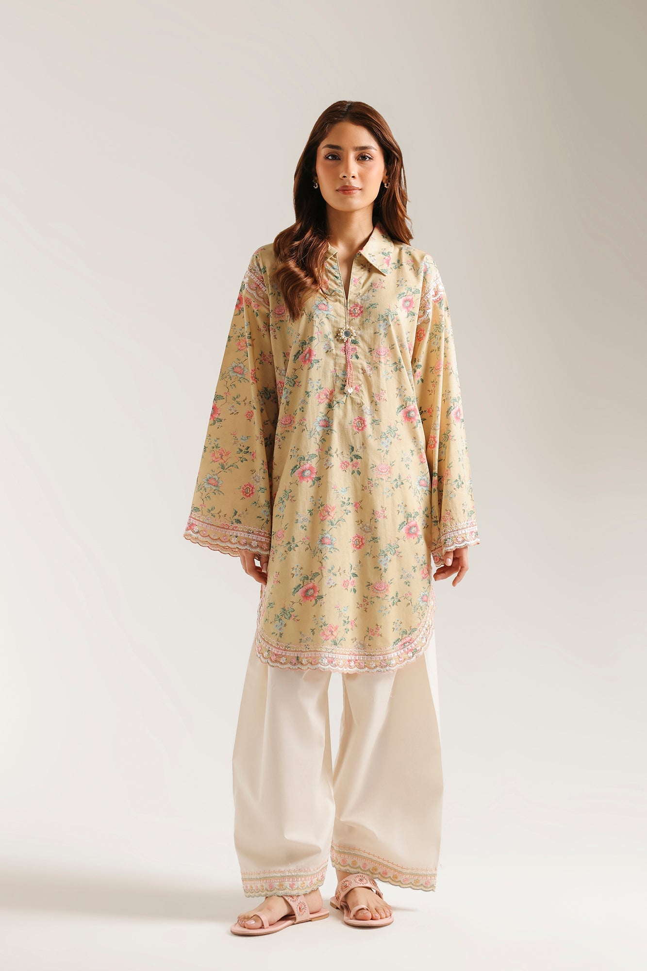 EMBROIDERED SUIT (E9237/102/112)
