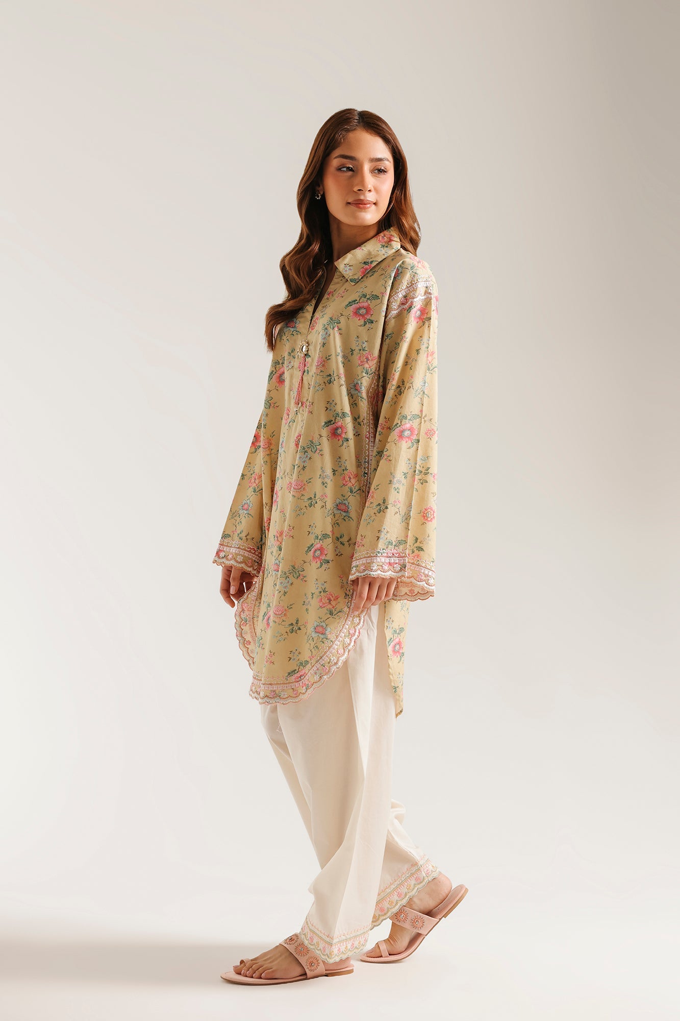 EMBROIDERED SUIT (E9237/102/112)