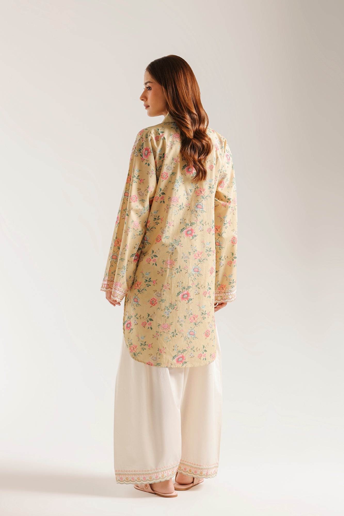EMBROIDERED SUIT (E9237/102/112)