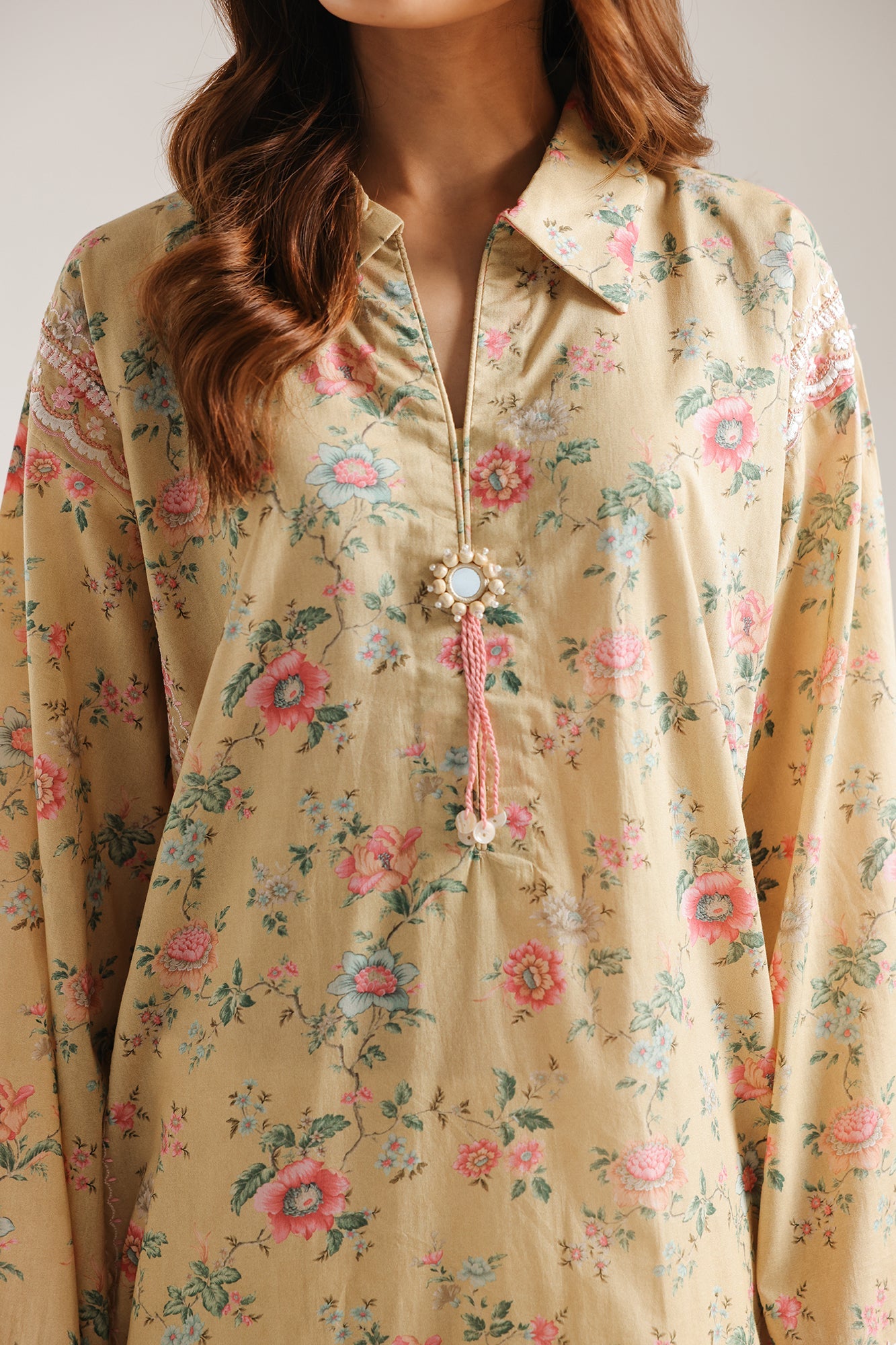 EMBROIDERED SUIT (E9237/102/112)
