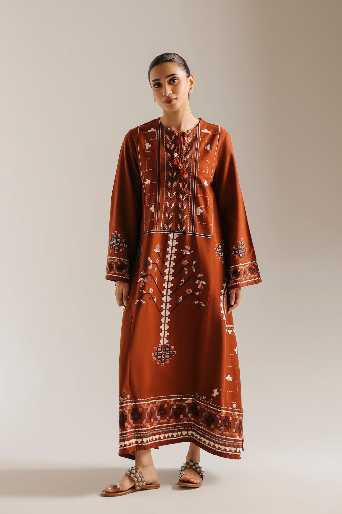 EMBROIDERED KAFTAN (E9305/102/204)