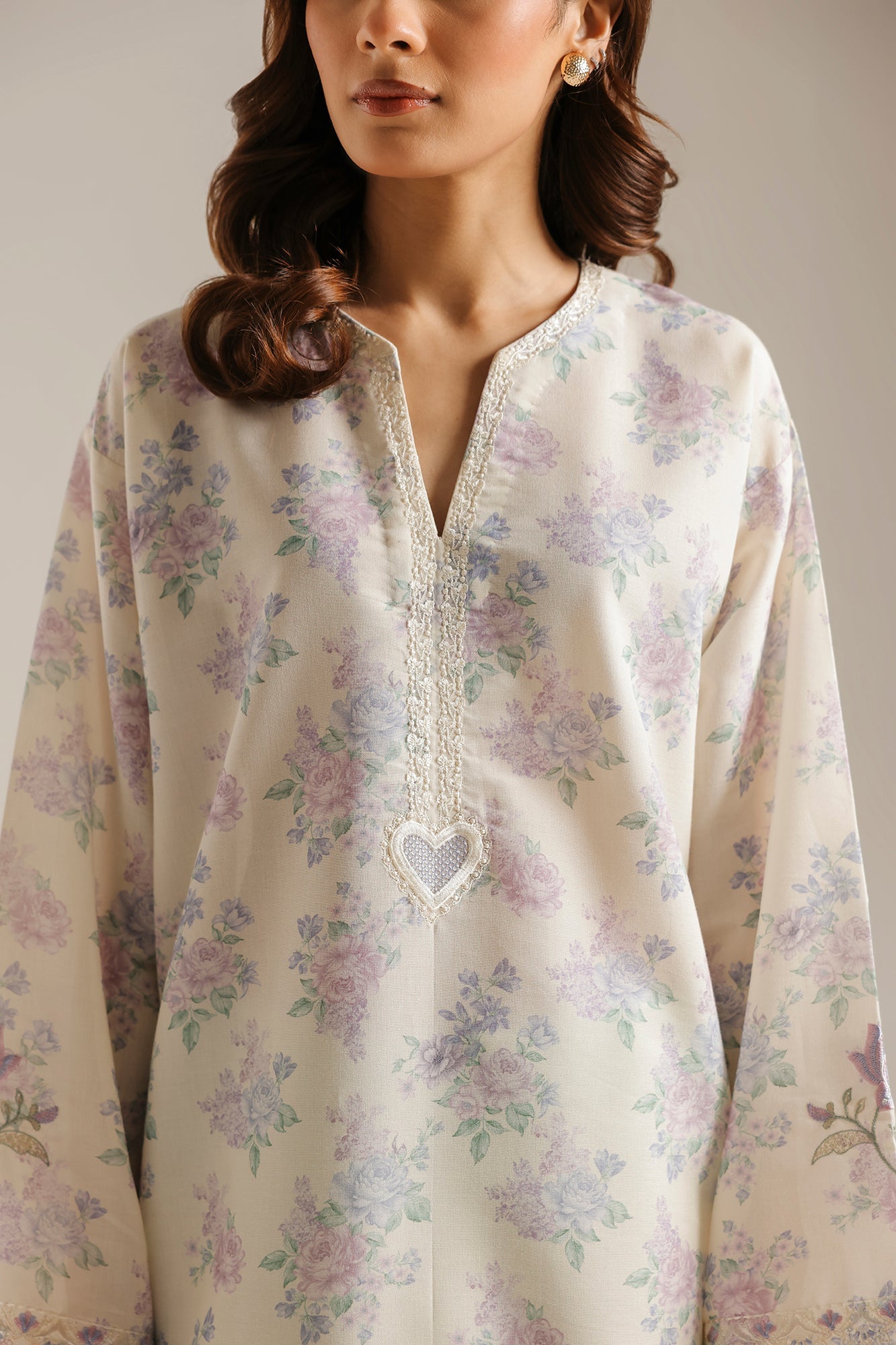 EMBROIDERED SUIT (E9357-102-005)
