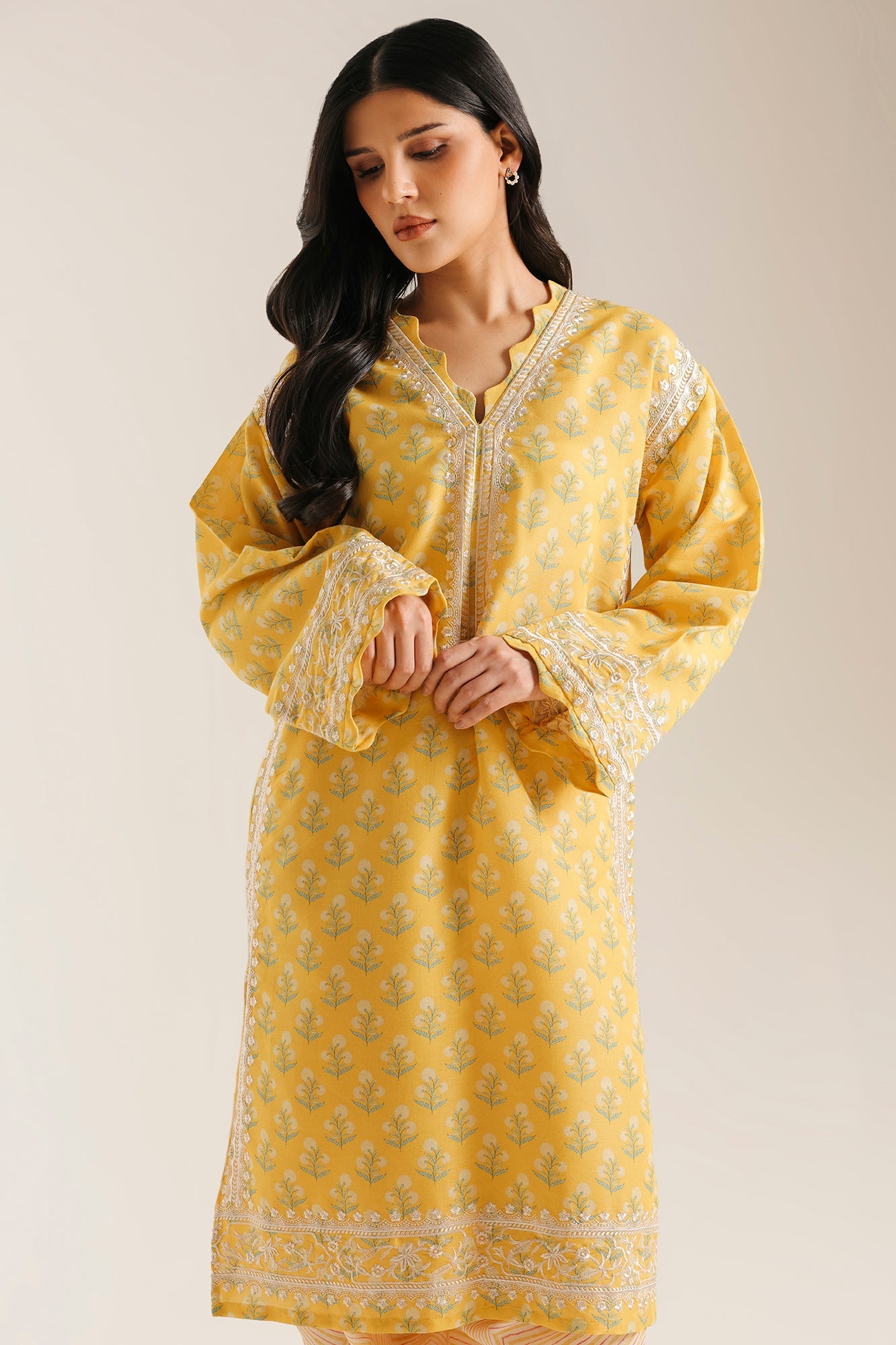 EMBROIDERED SUIT (E9359-102-224)