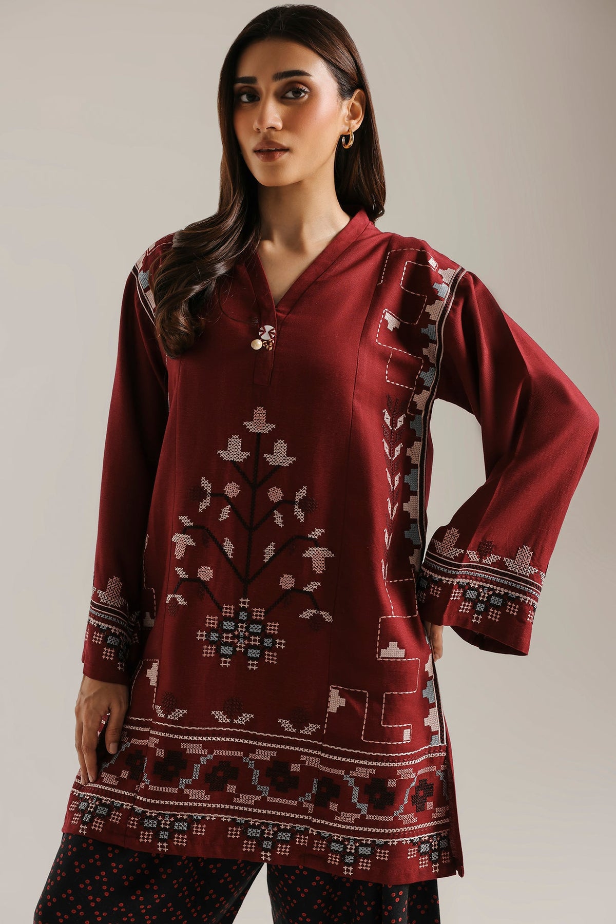 EMBROIDERED SUIT (E9395-102-416)