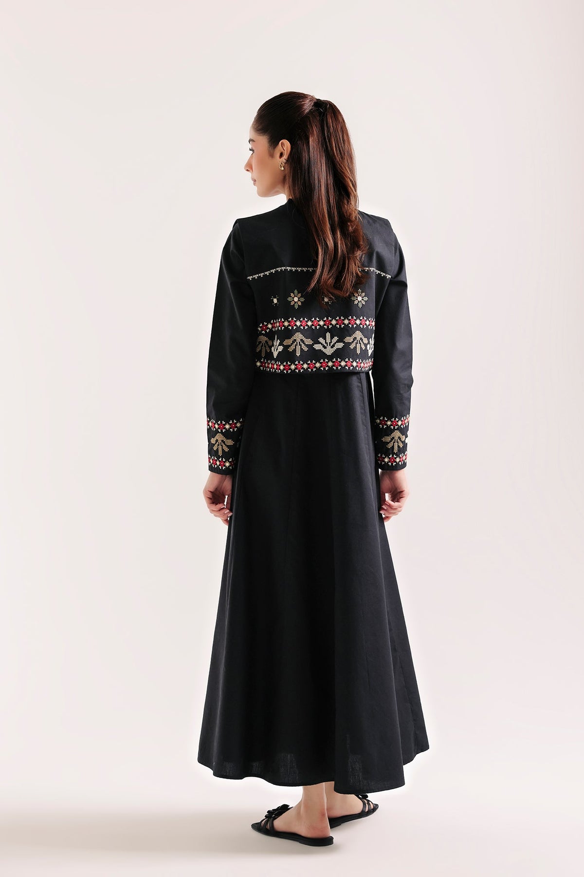 EMBROIDERED SUIT (E9413-102-902)