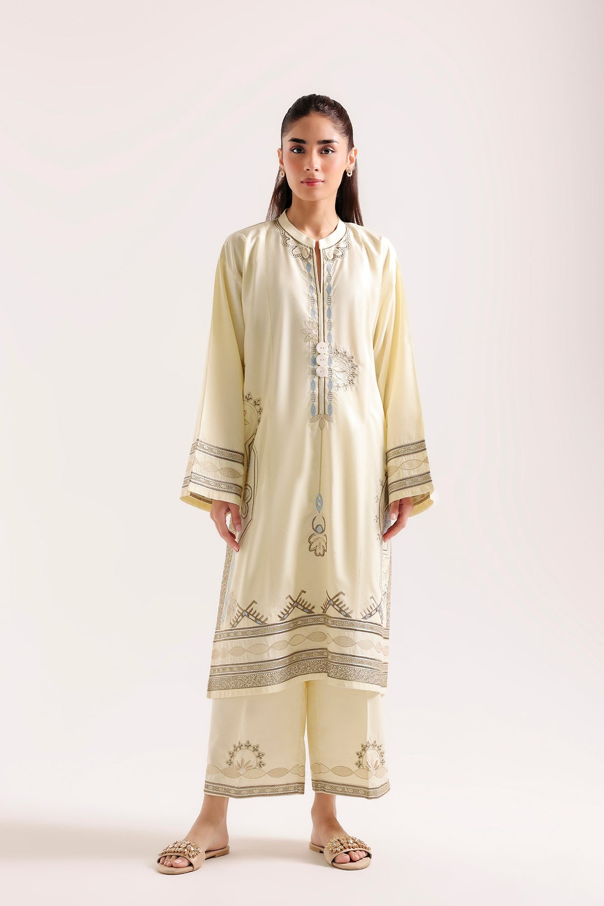 EMBROIDERED SUIT (E9437-102-115)