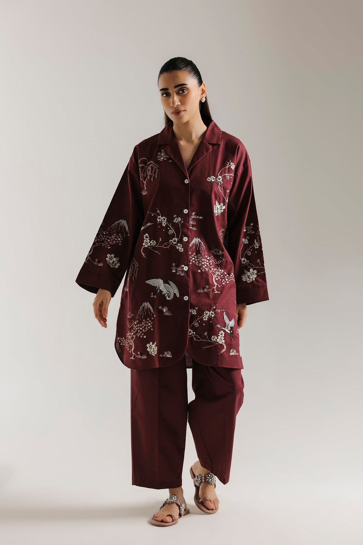 EMBROIDERED SUIT (E9451-102-519)