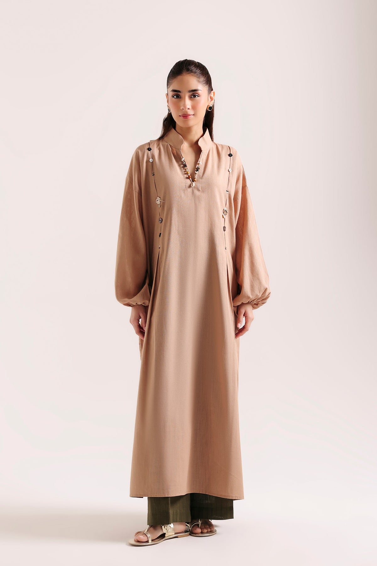 EMBROIDERED SUIT (E9486-102-807)