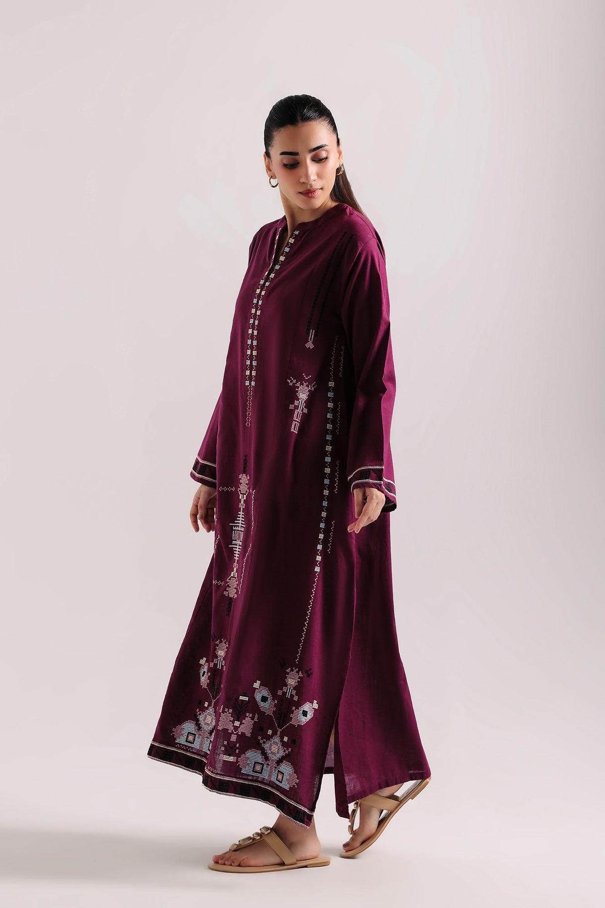 EMBROIDERED DRESS (E9488-102-516)