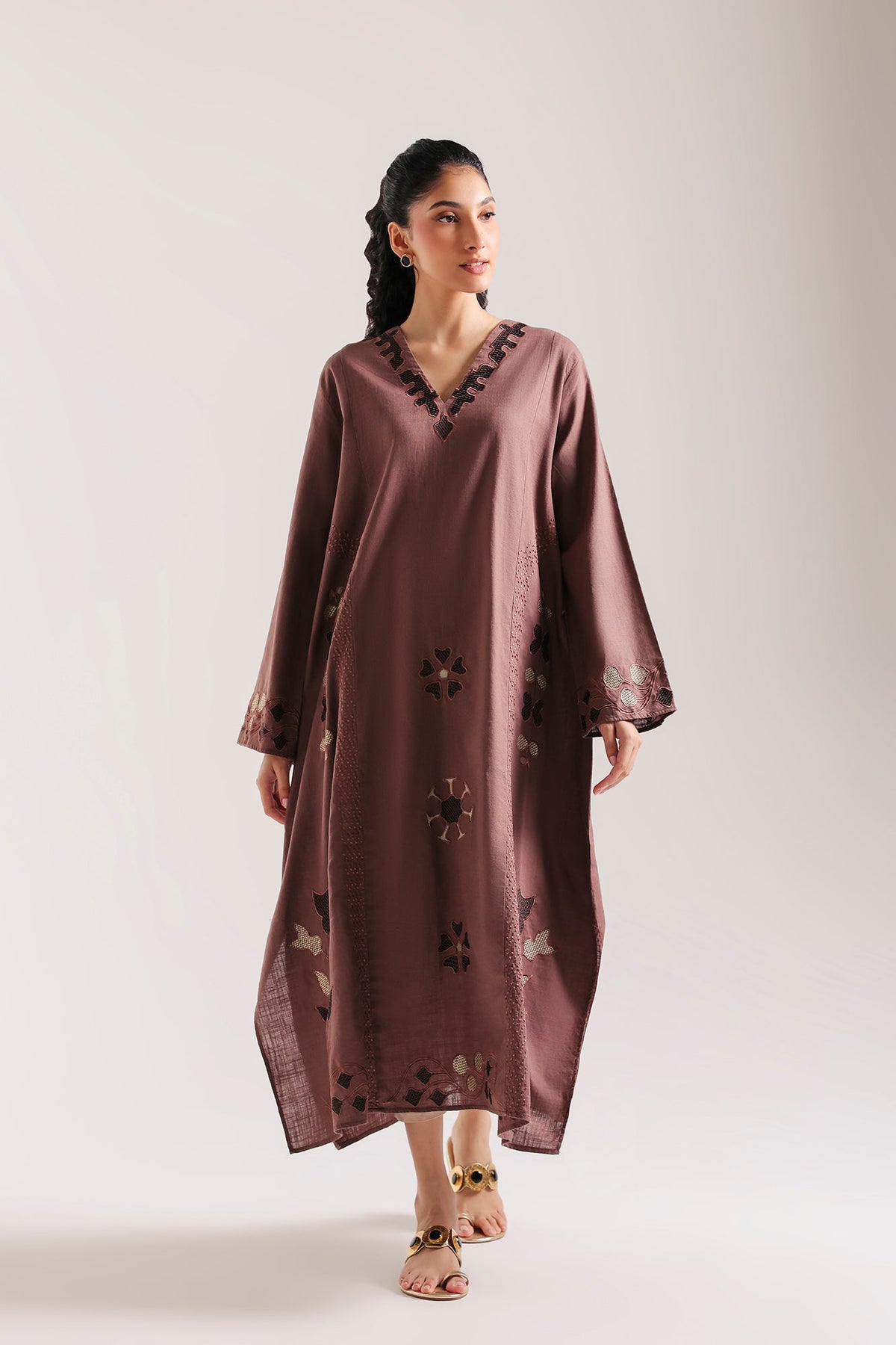 EMBROIDERED DRESS (E9489-102-803)