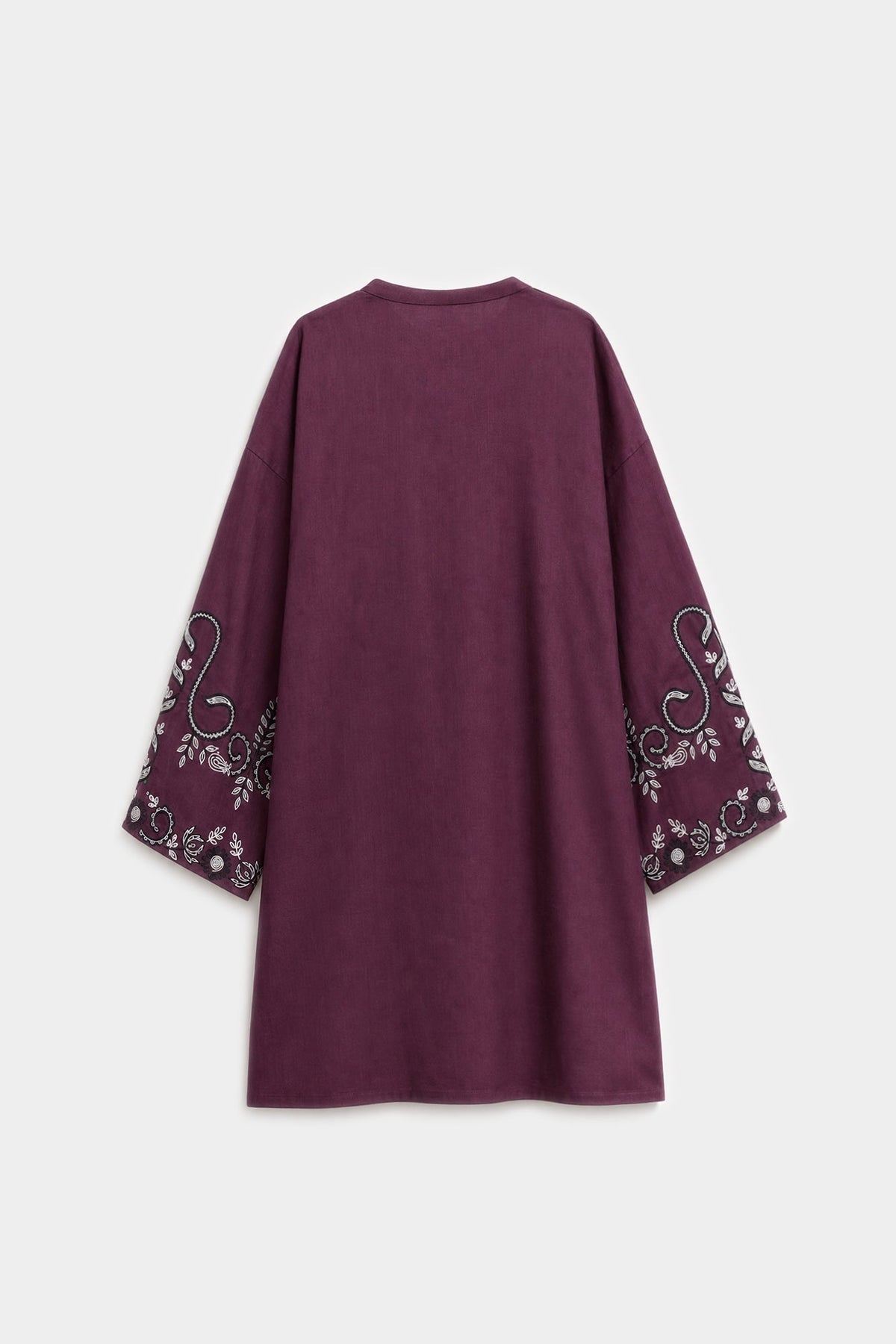 EMBROIDERED SUIT (E9490-102-516)