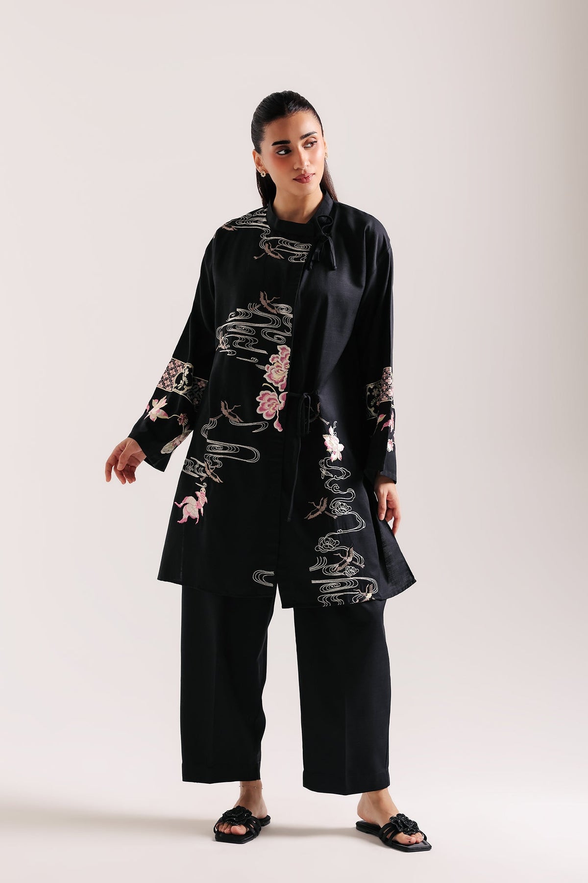EMBROIDERED SUIT (E9515-102-902)