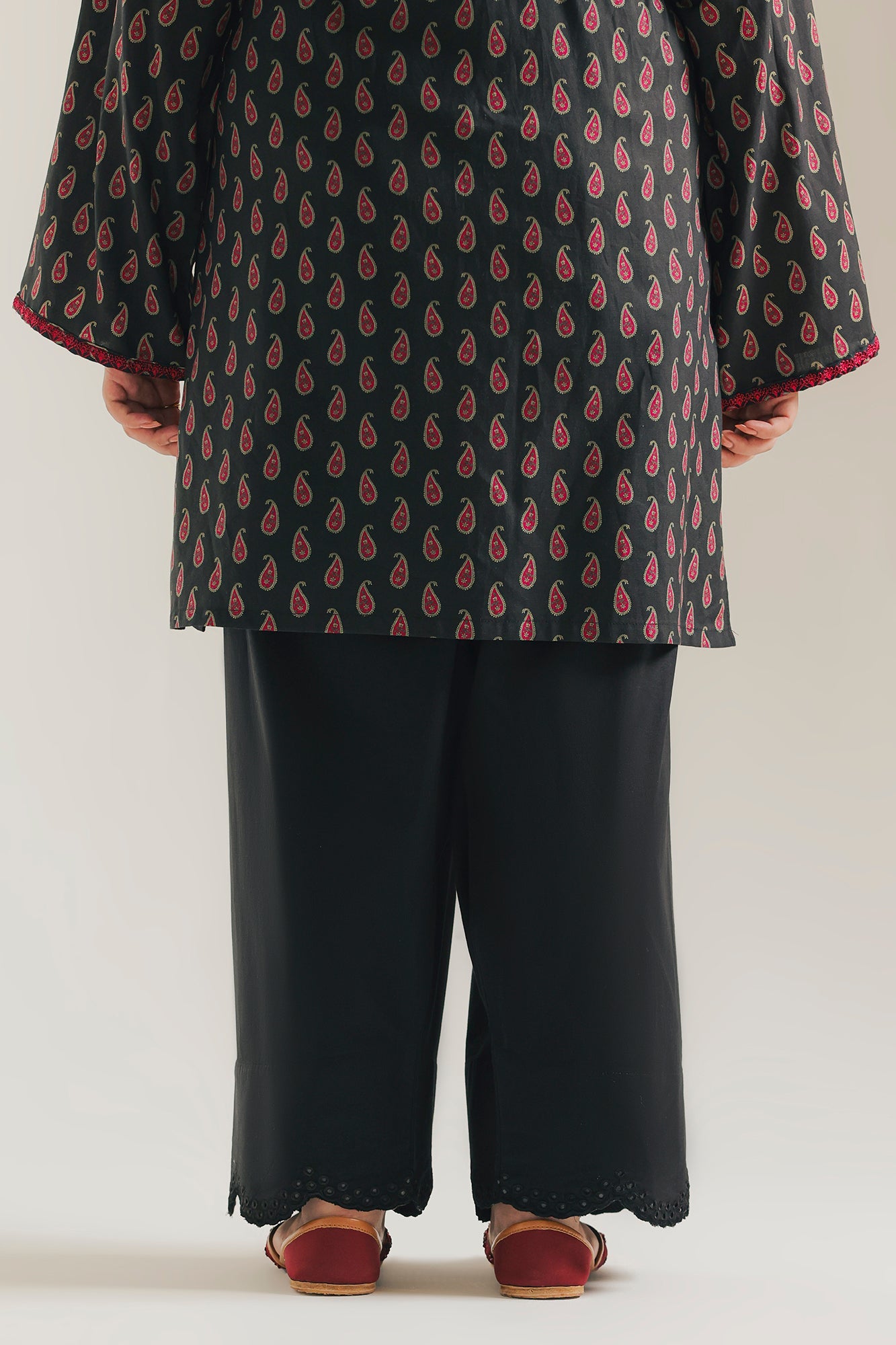 SHALWAR (E9585-102-902)